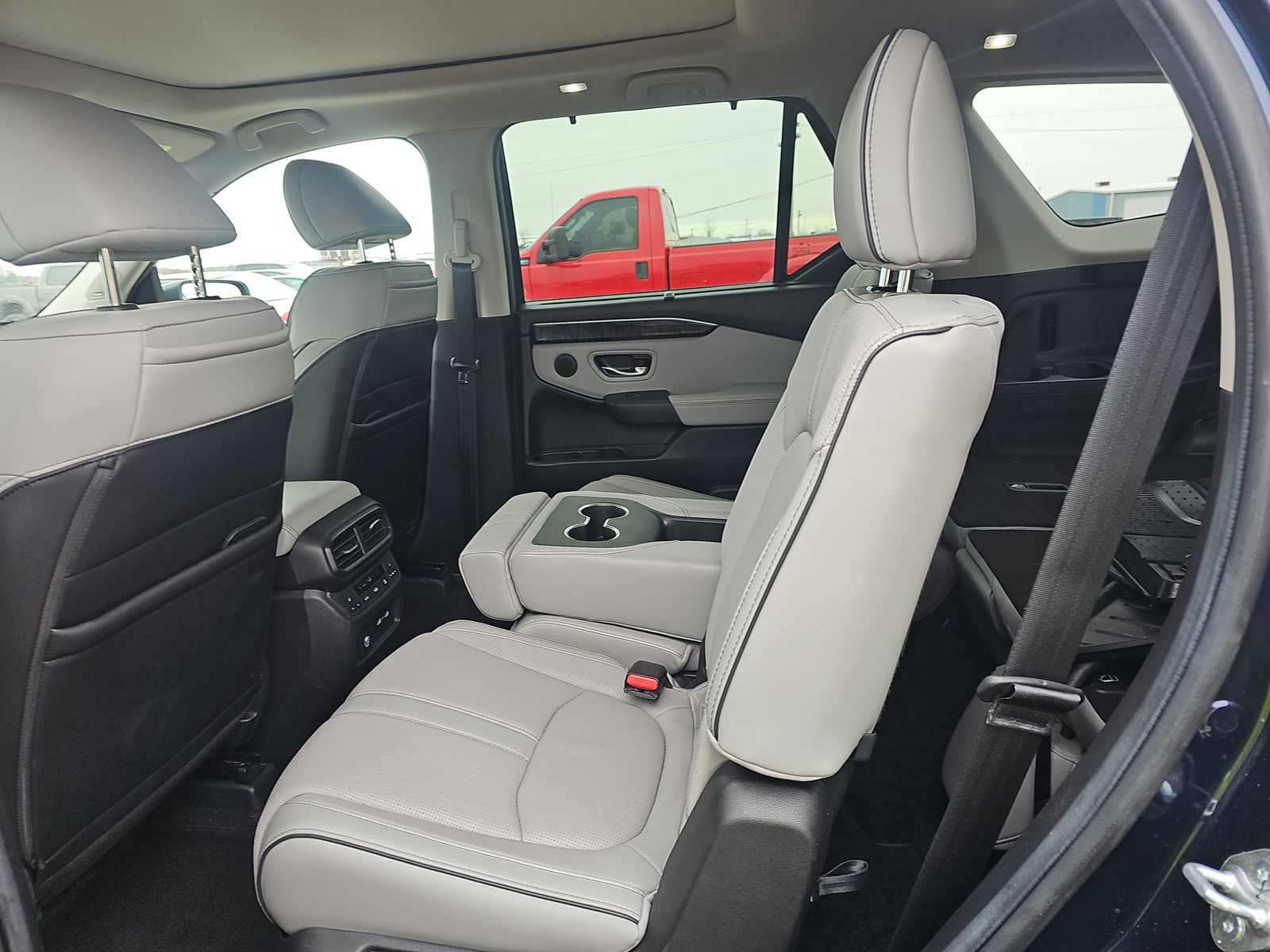 2023 Honda Pilot Elite AWD