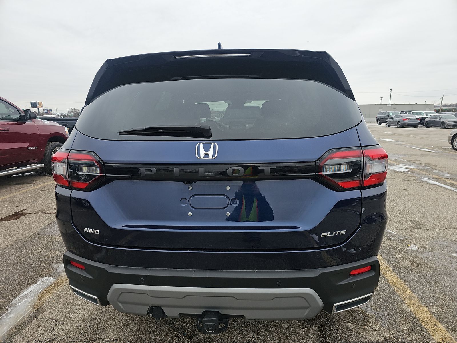 2023 Honda Pilot Elite AWD