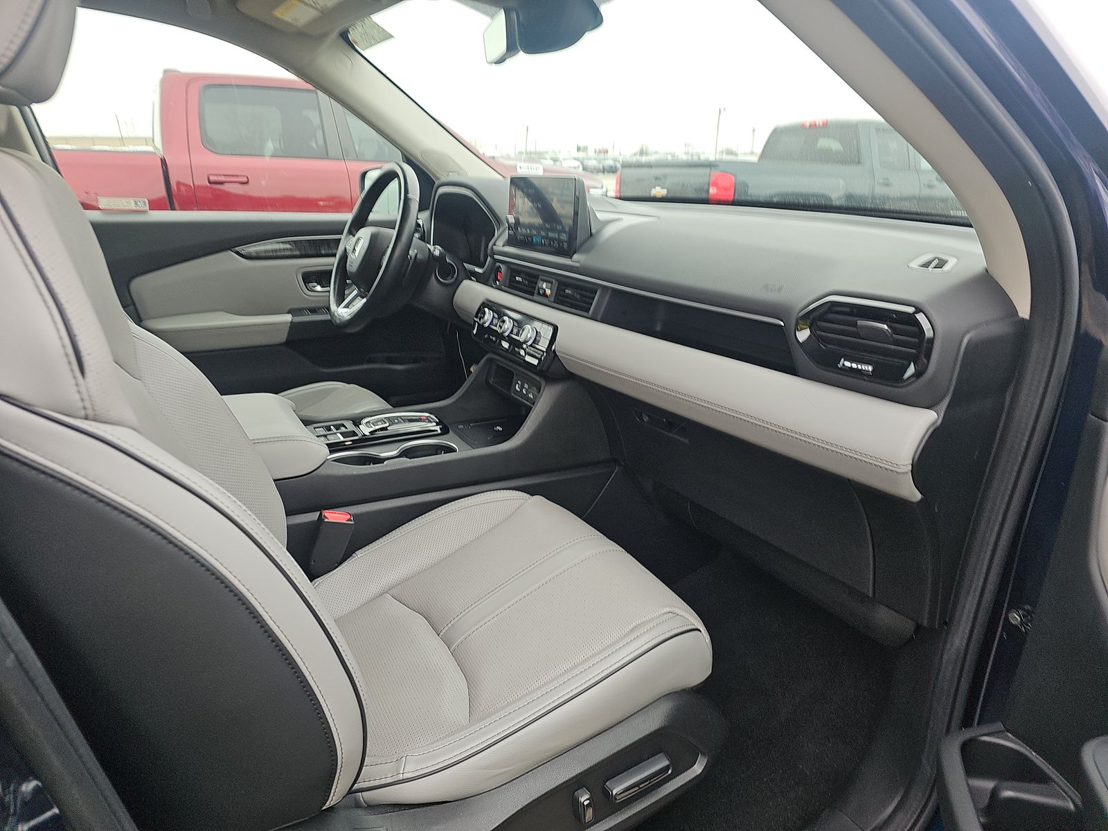 2023 Honda Pilot Elite AWD