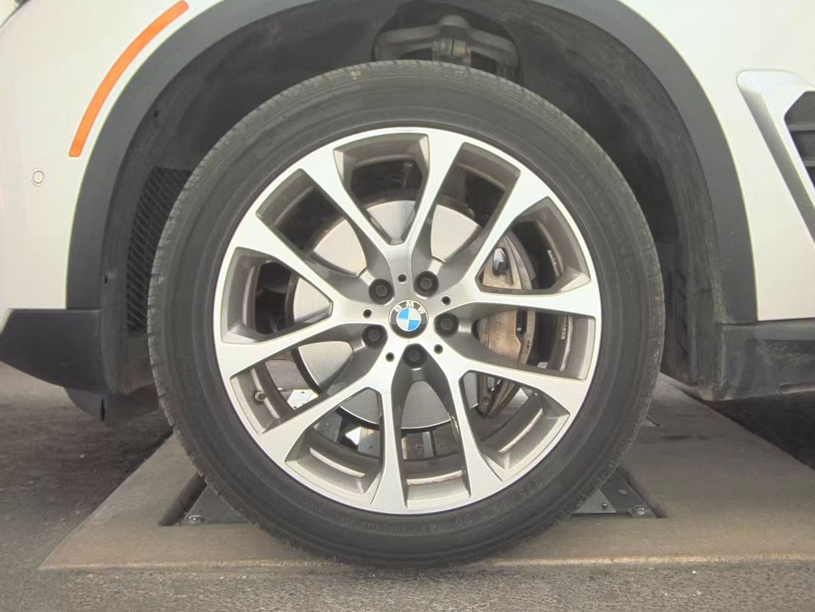 2024 BMW X5 xDrive40i AWD