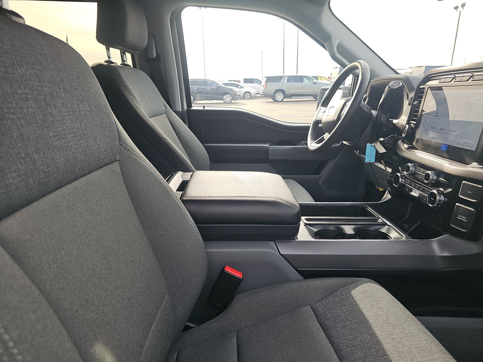 2024 Ford F-150 XLT AWD