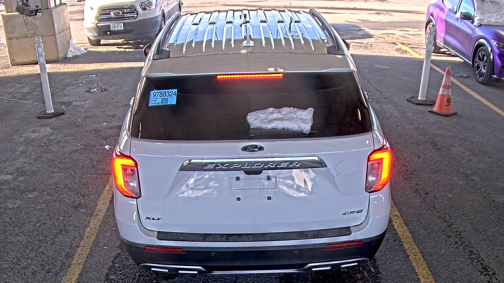 2023 Ford Explorer XLT AWD