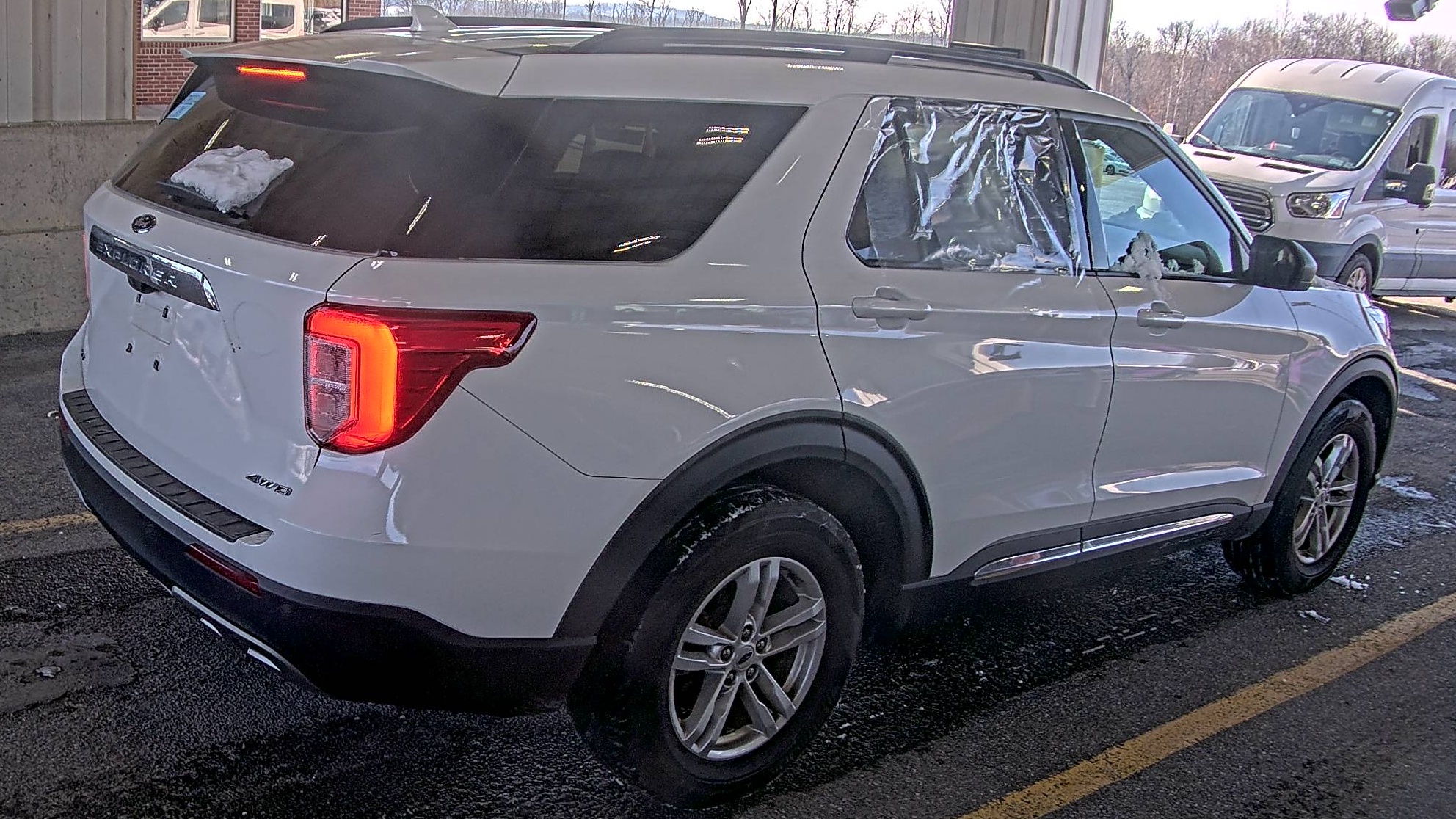 2023 Ford Explorer XLT AWD