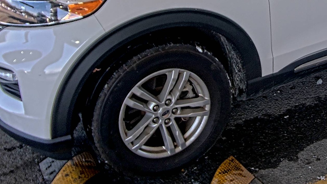 2023 Ford Explorer XLT AWD