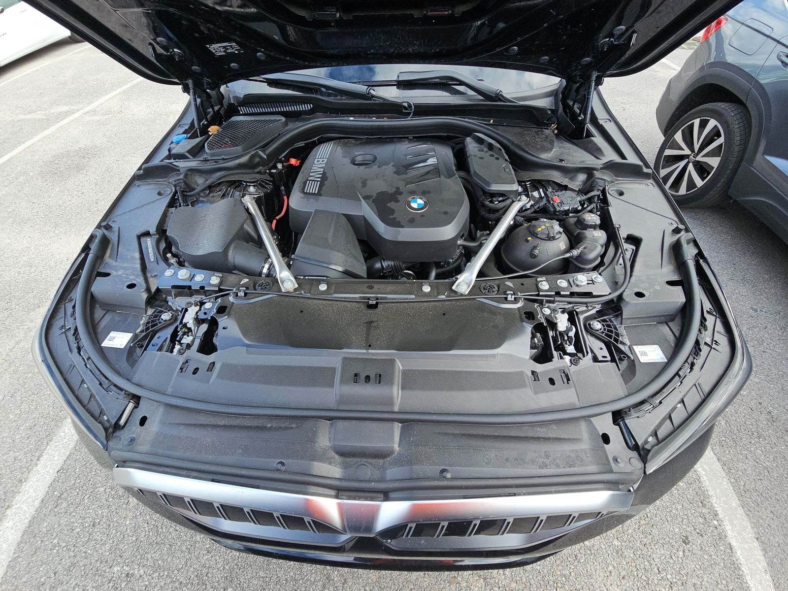 2025 BMW 5 Series 530i xDrive AWD