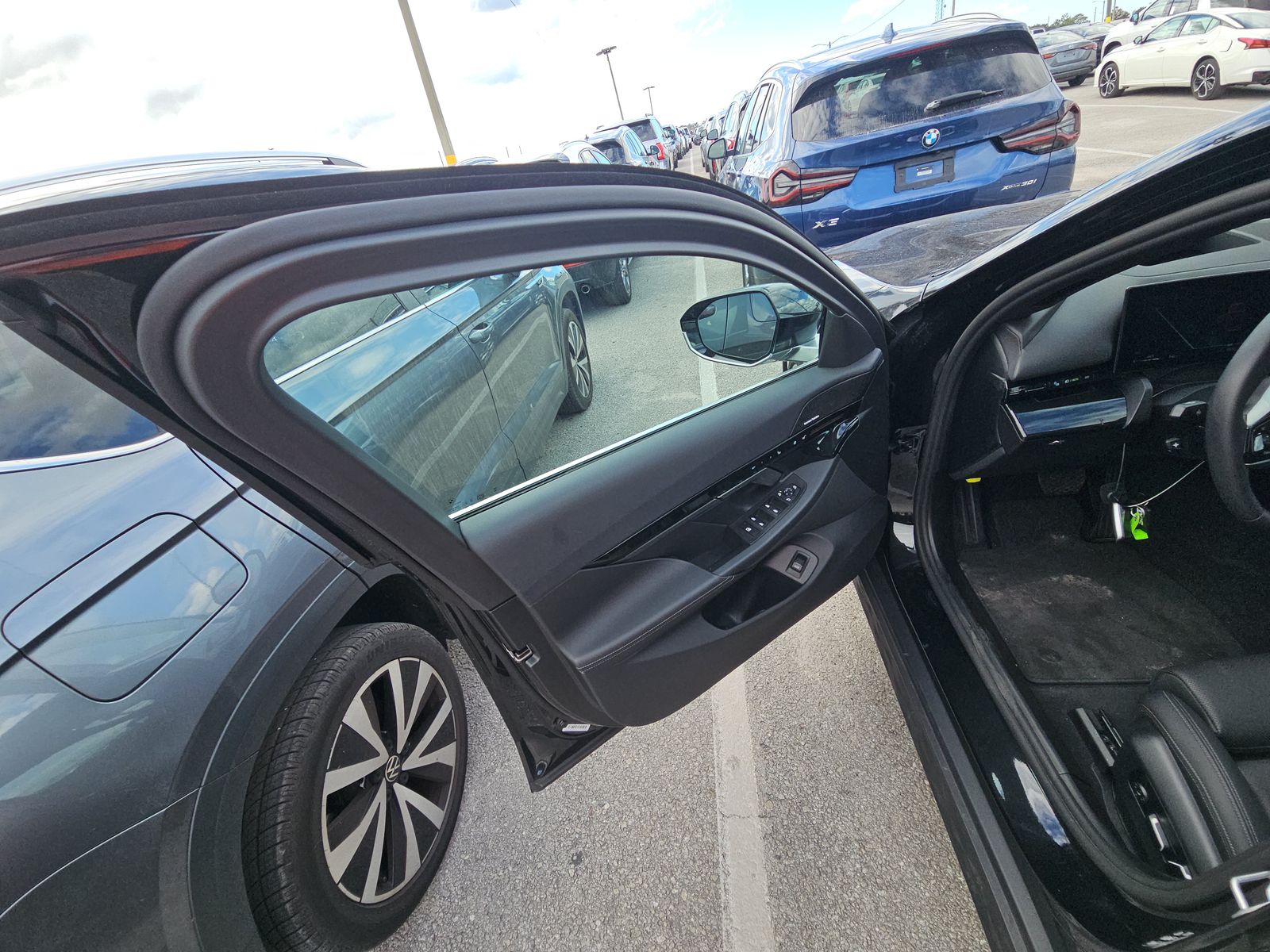 2025 BMW 5 Series 530i xDrive AWD