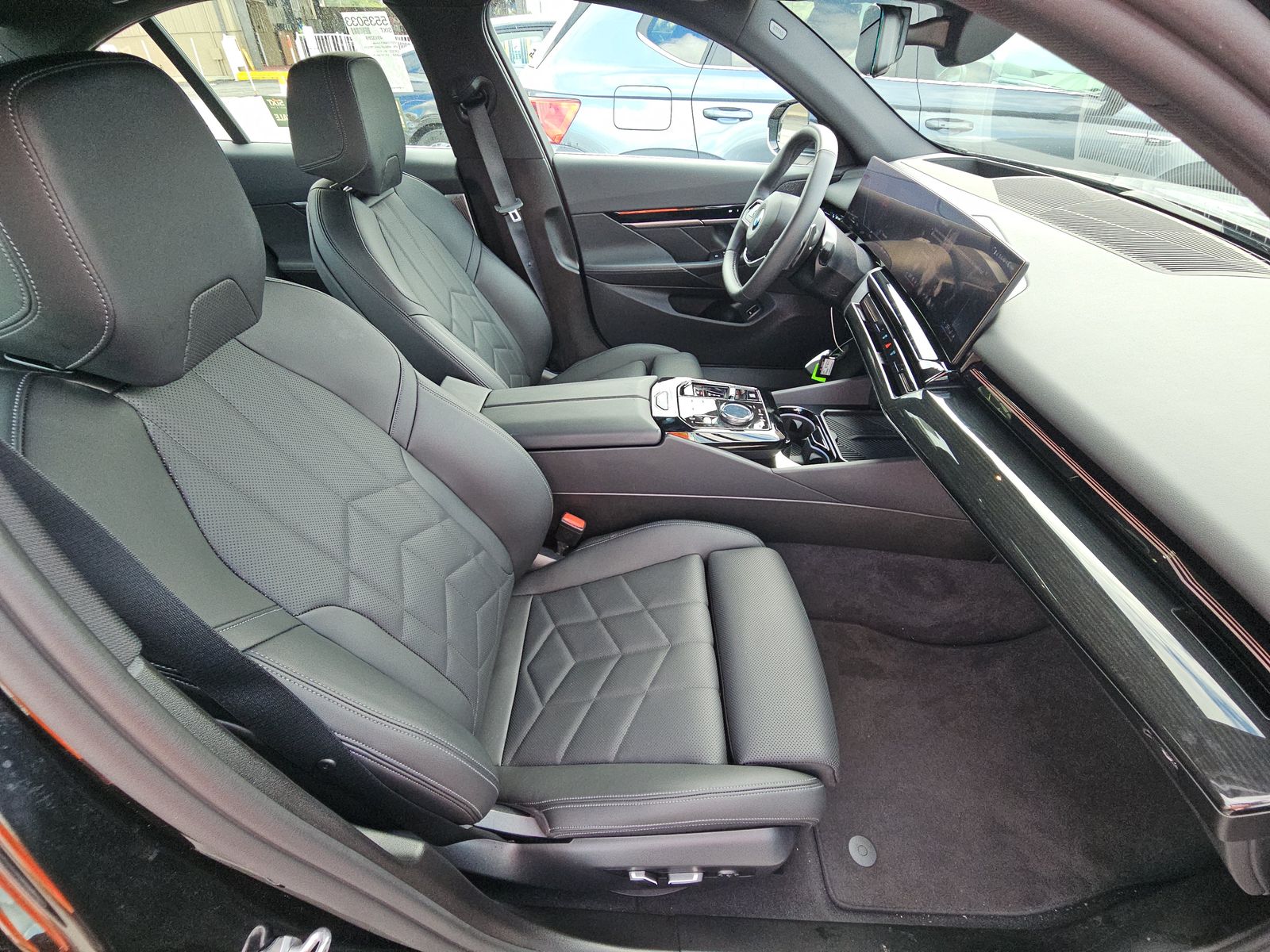 2025 BMW 5 Series 530i xDrive AWD