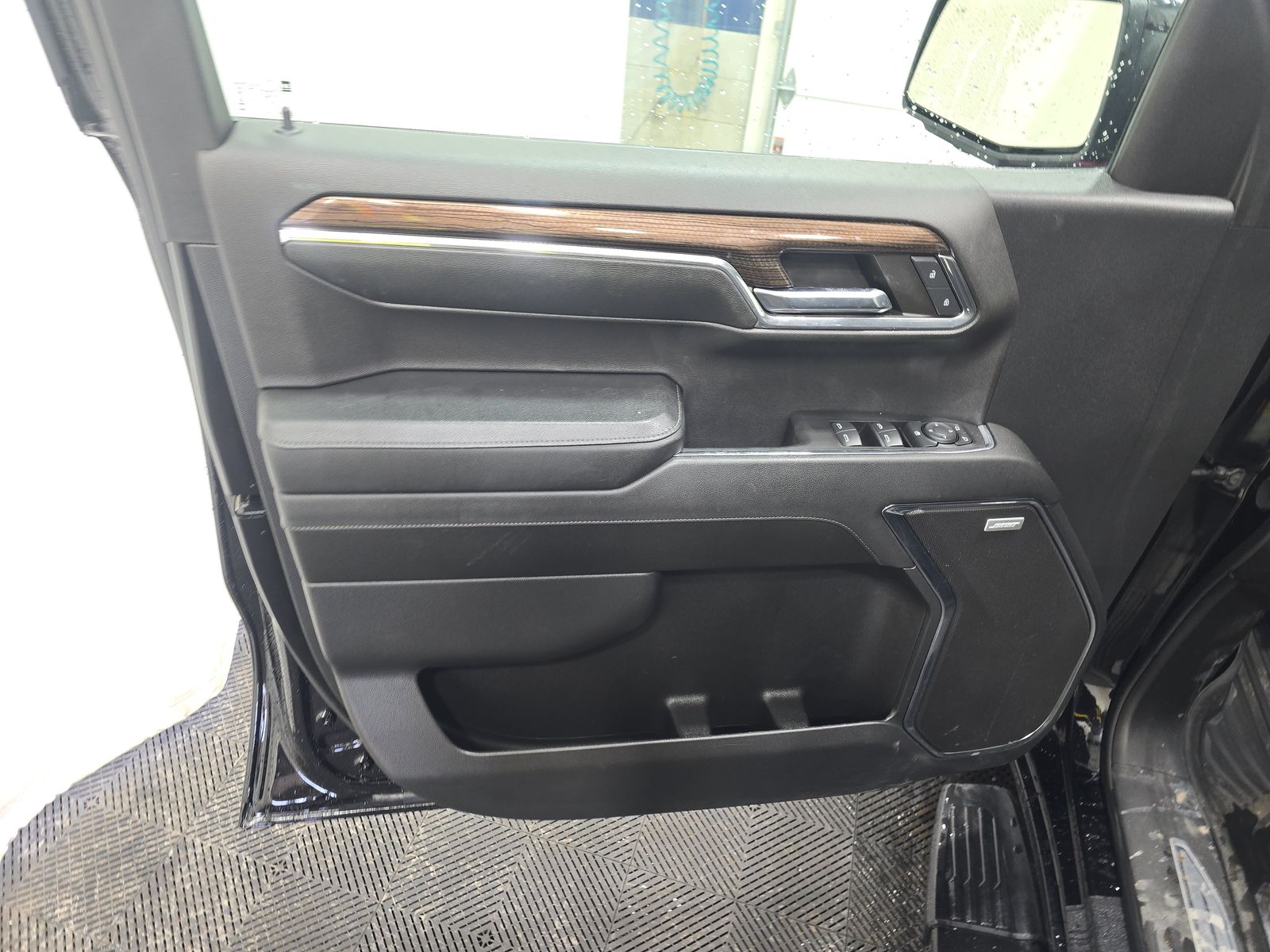 2024 Chevrolet Silverado 1500 RST AWD