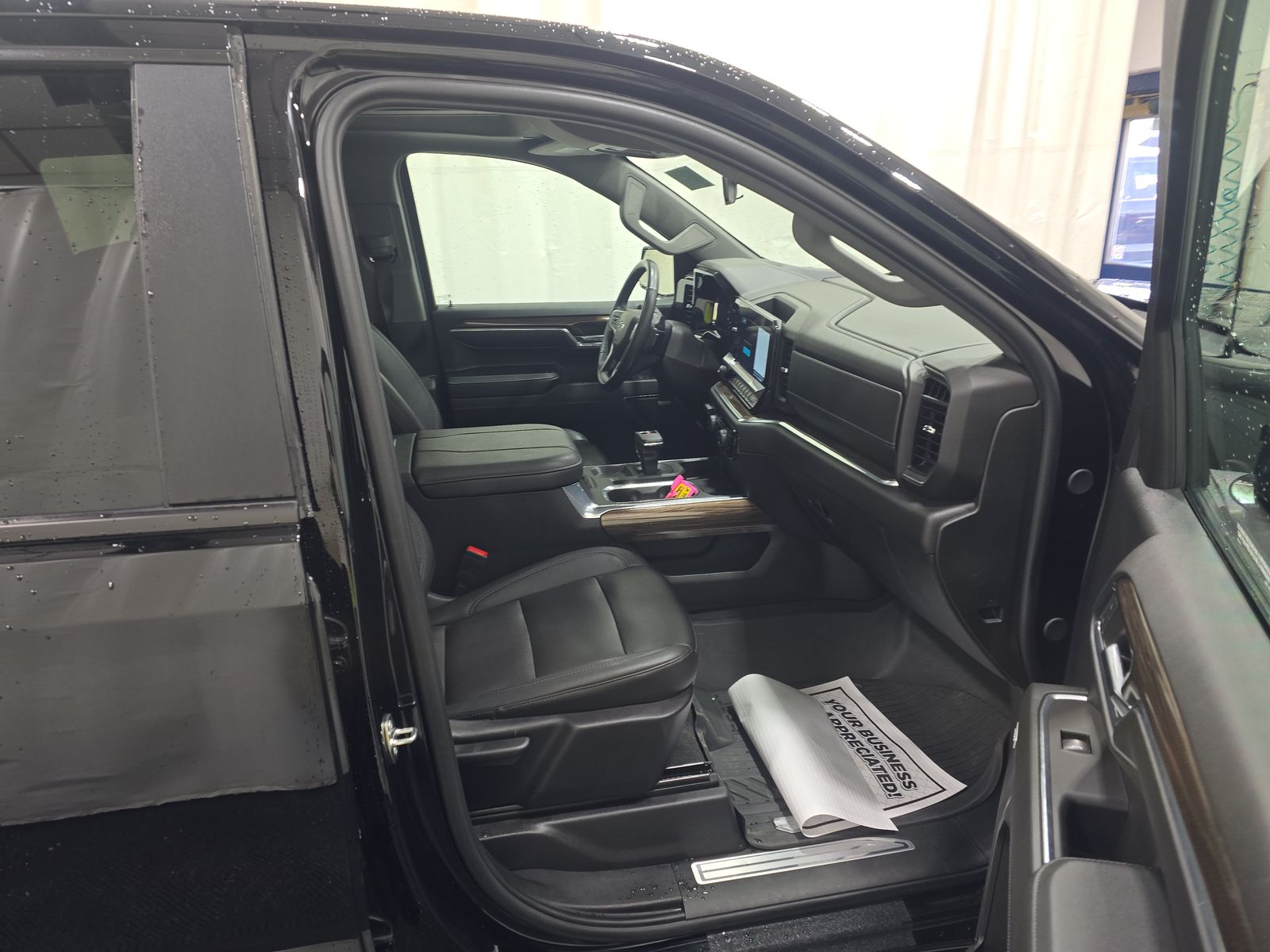 2024 Chevrolet Silverado 1500 RST AWD