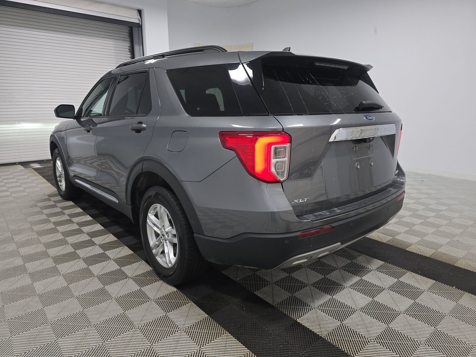 2022 Ford Explorer XLT AWD
