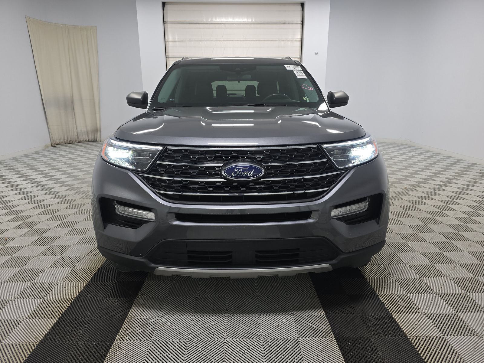 2022 Ford Explorer XLT AWD