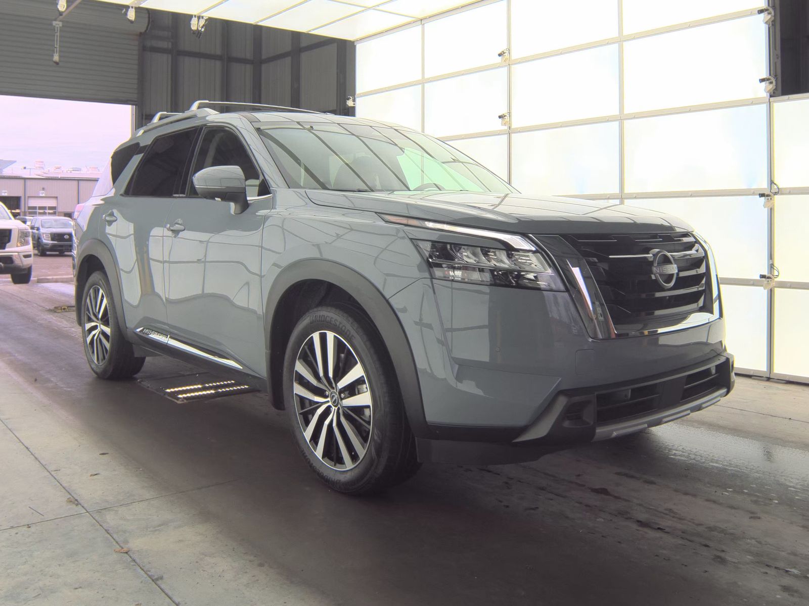 2024 Nissan Pathfinder Platinum AWD