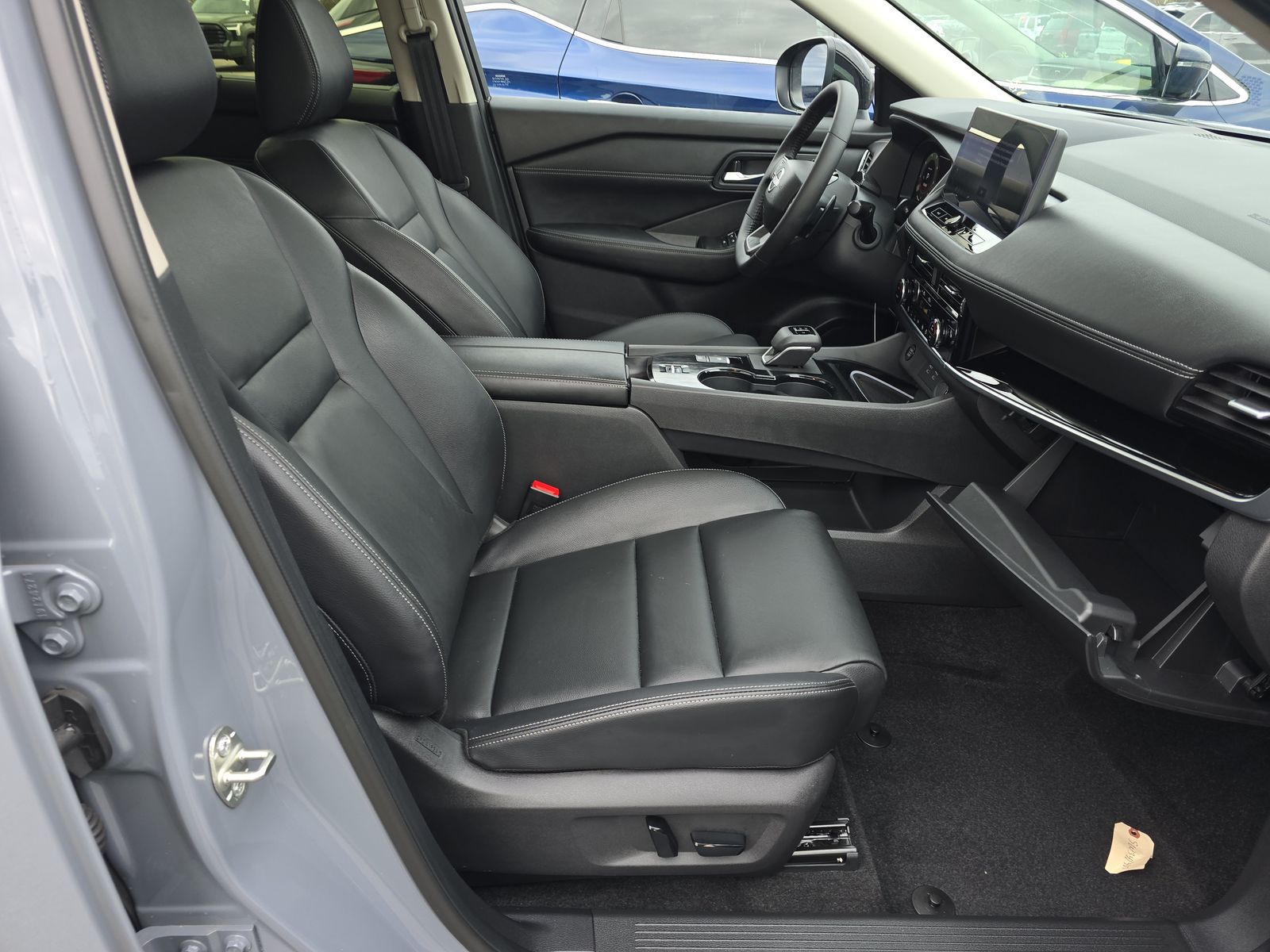 2025 Nissan Rogue SL FWD