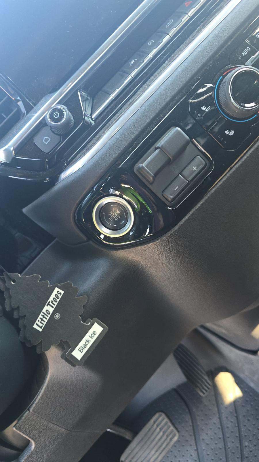 2025 Chevrolet Silverado 1500 LT RWD