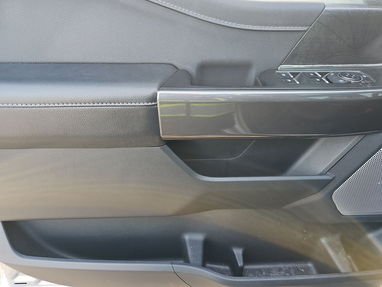 2023 Ford F-150 Hybrid XLT AWD