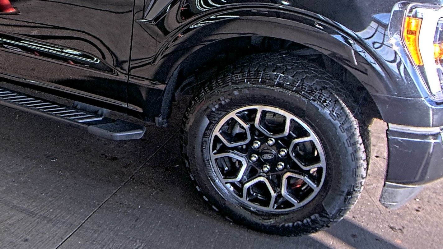 2023 Ford F-150 XLT AWD