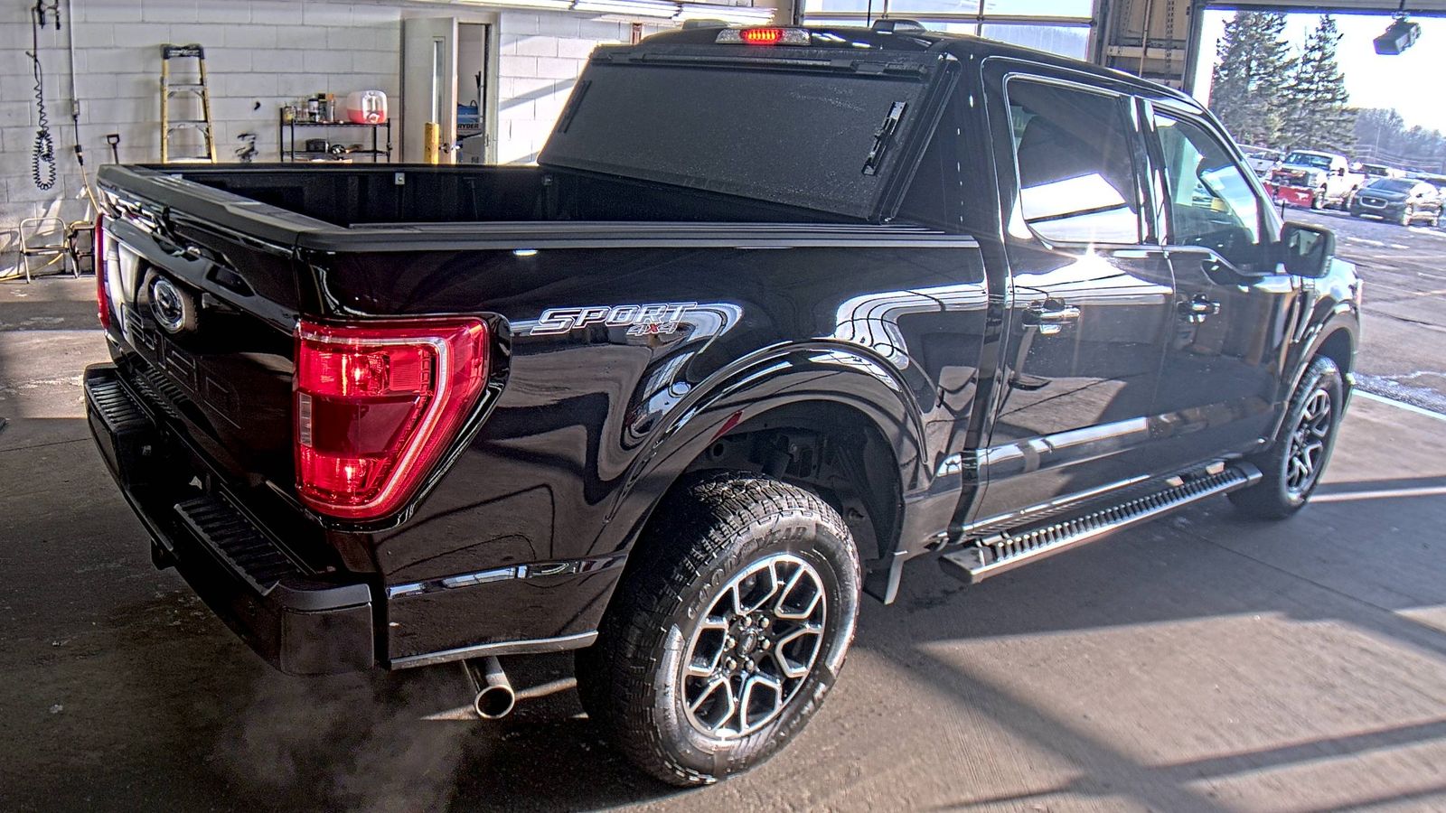 2023 Ford F-150 XLT AWD