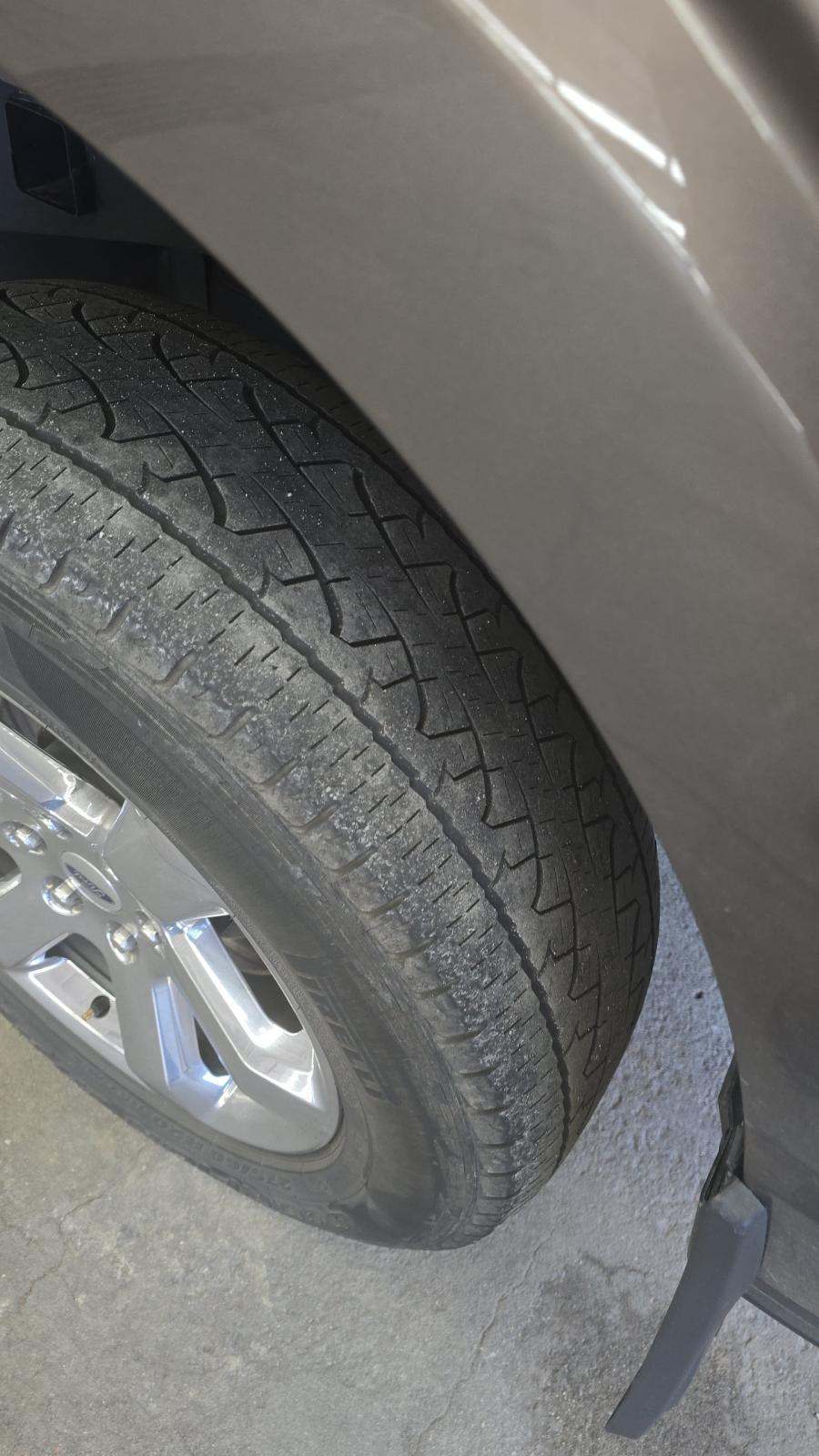 2023 Ford F-150 Lariat AWD