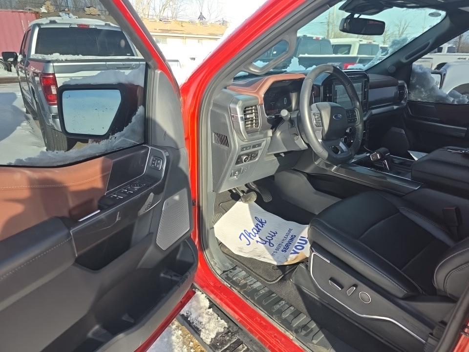 2023 Ford F-150 Lariat AWD