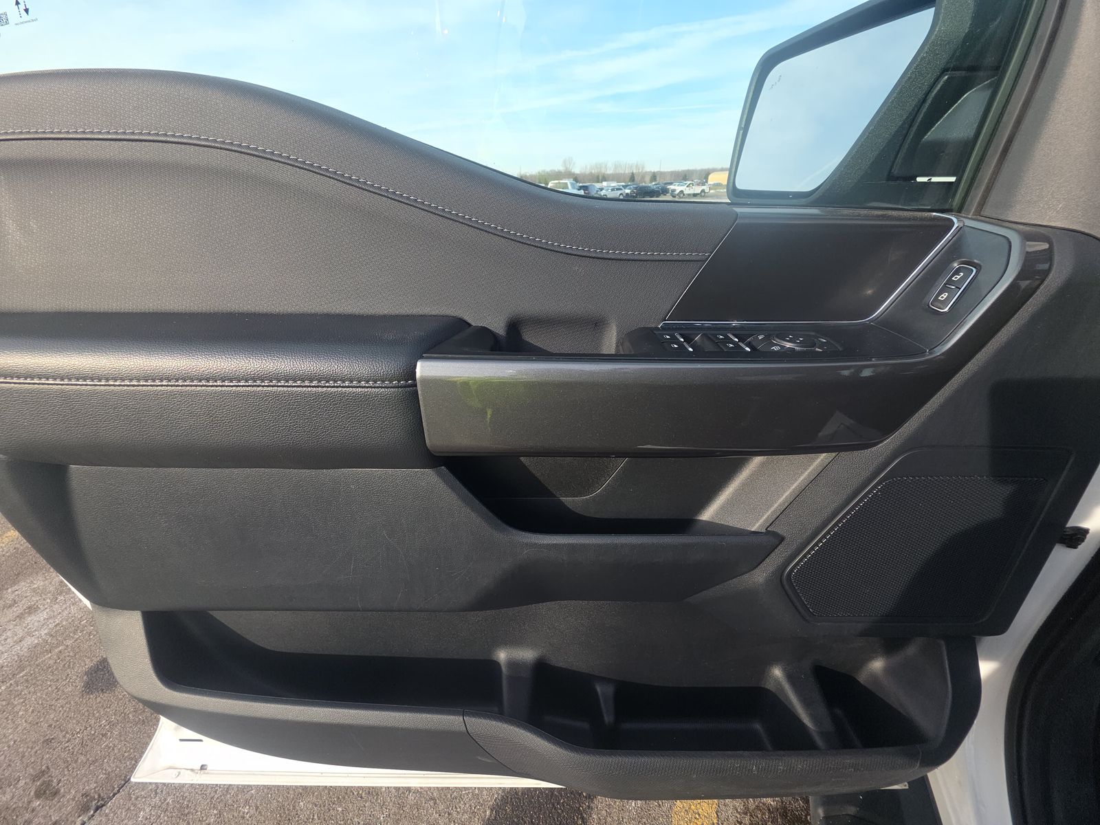 2023 Ford F-150 Hybrid XLT AWD