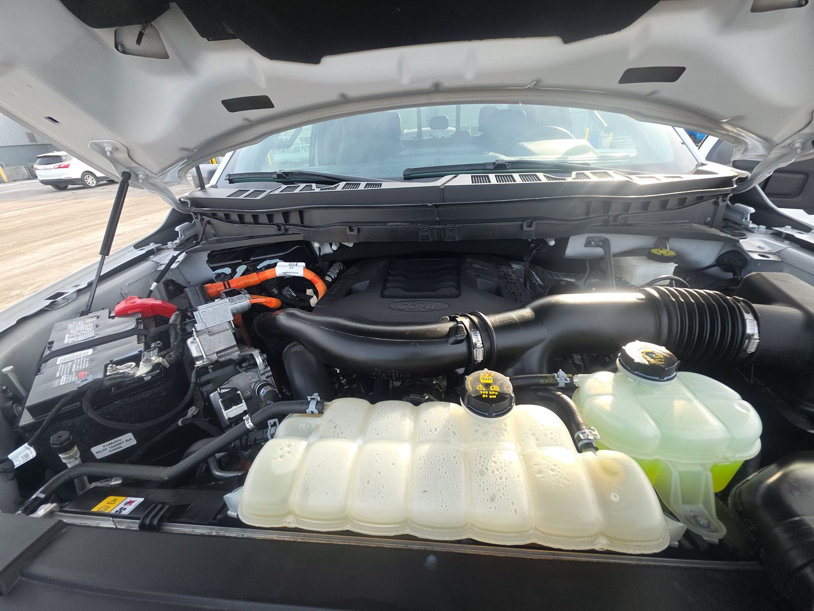 2023 Ford F-150 Hybrid XLT AWD