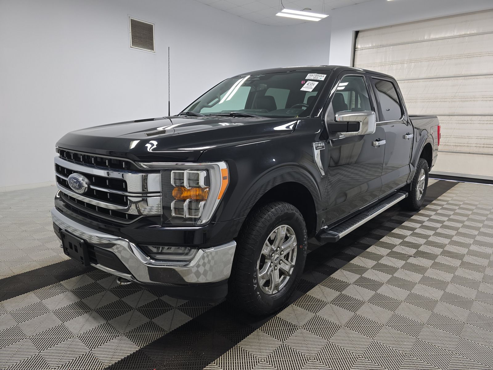 2023 Ford F-150 Lariat AWD