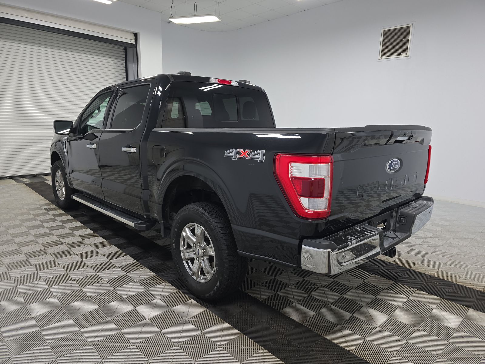 2023 Ford F-150 Lariat AWD