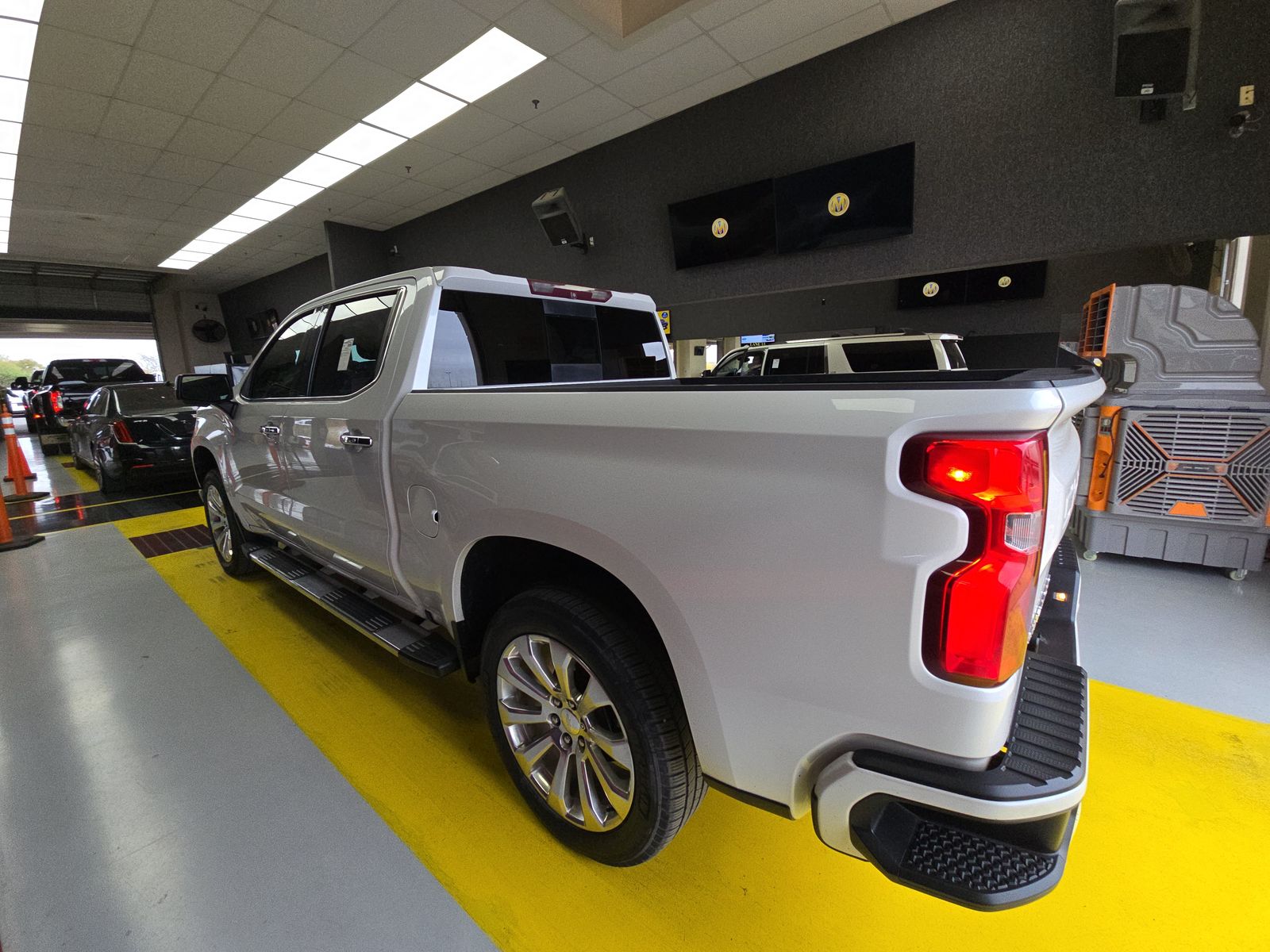 2019 Chevrolet Silverado 1500 High Country AWD