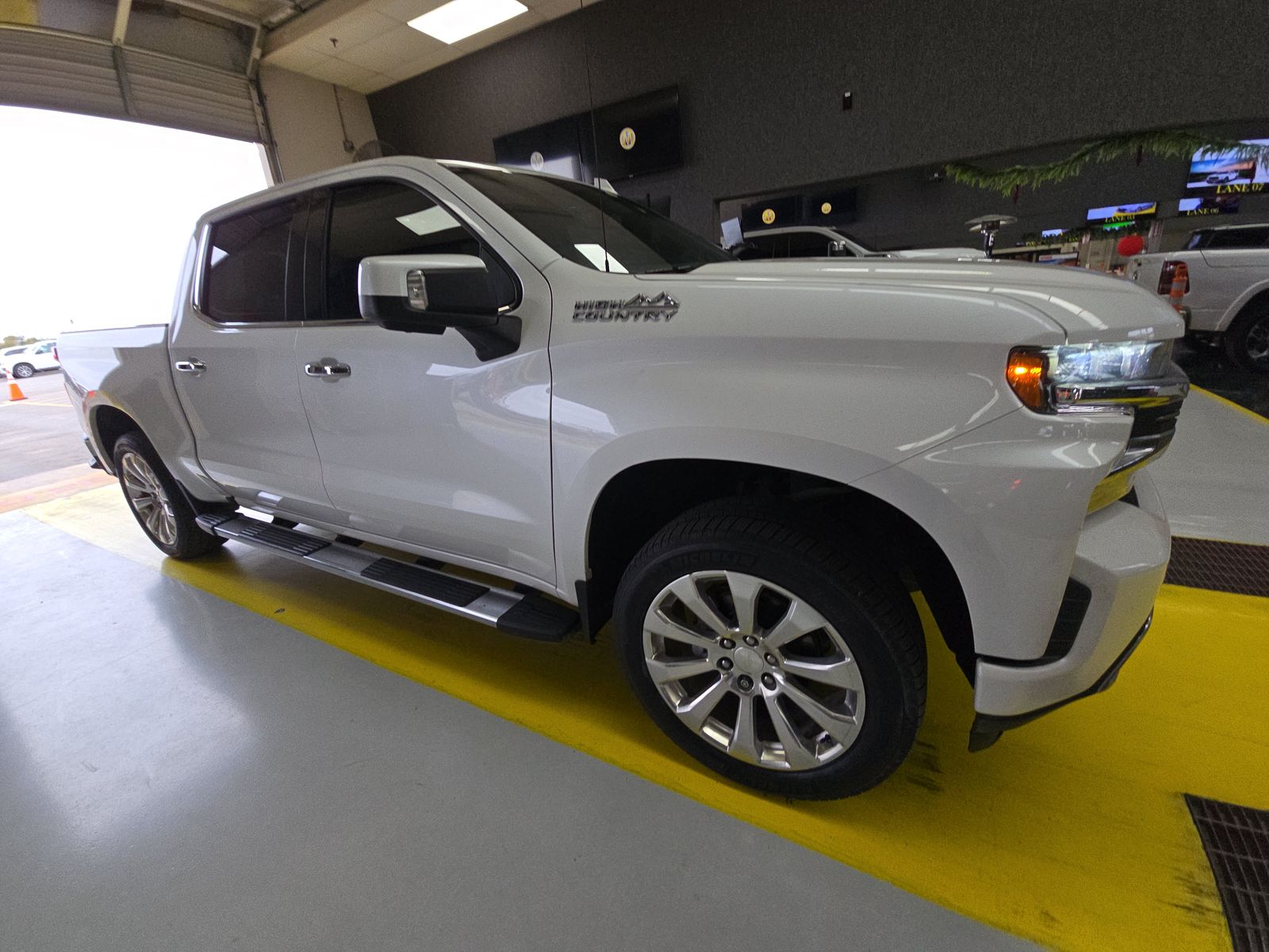 2019 Chevrolet Silverado 1500 High Country AWD