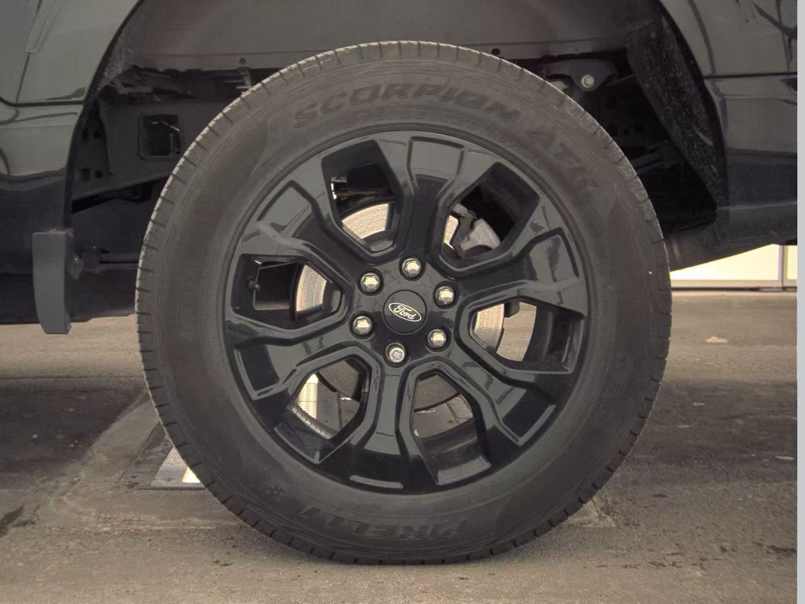 2023 Ford F-150 Hybrid XLT AWD