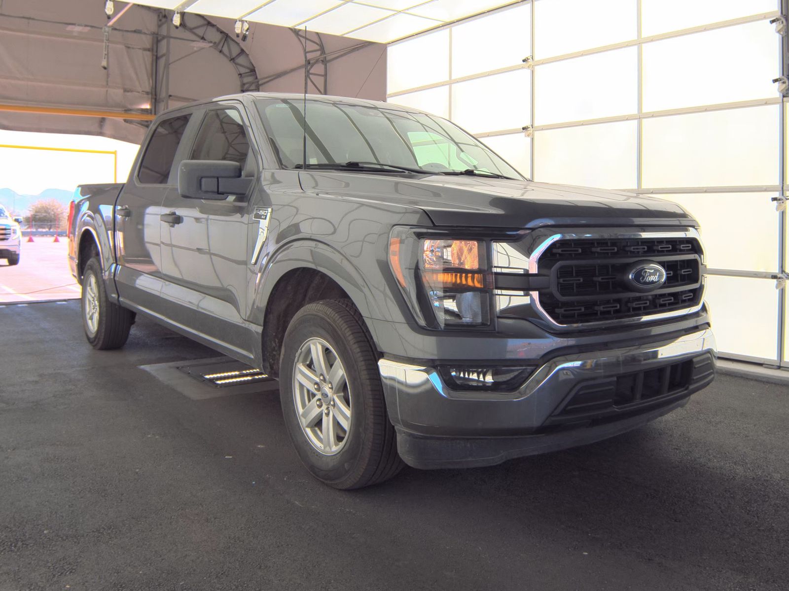 2023 Ford F-150 XLT RWD