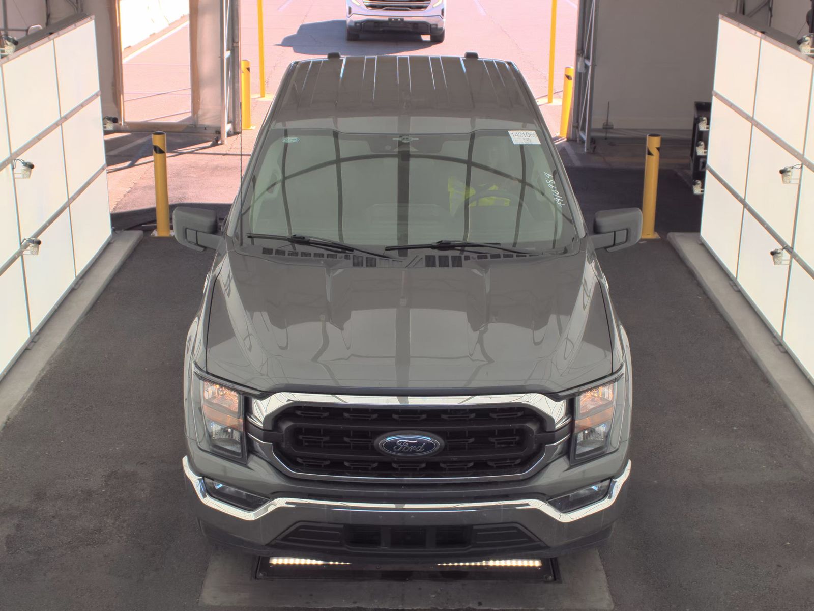 2023 Ford F-150 XLT RWD