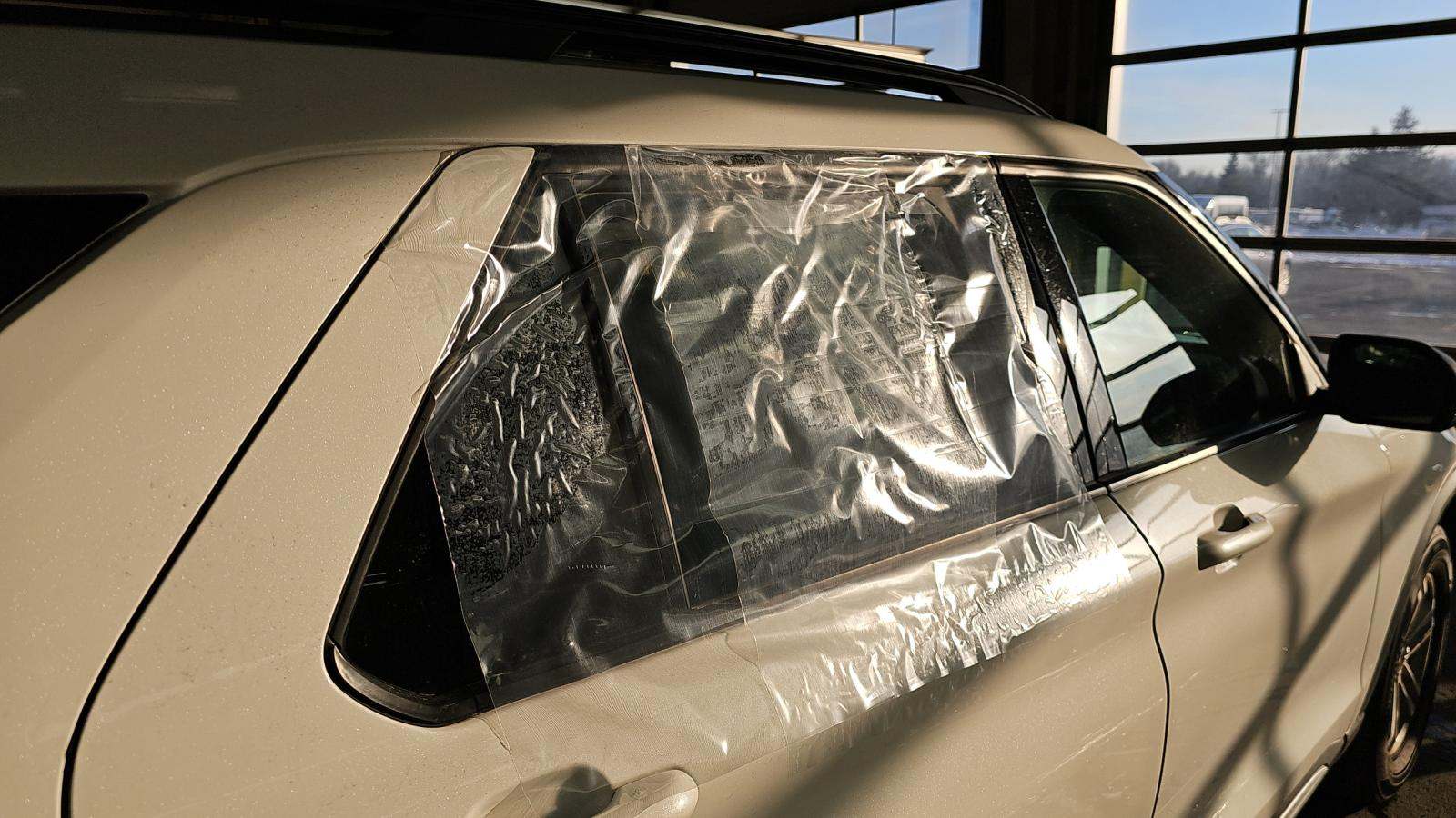 2023 Ford Explorer XLT AWD