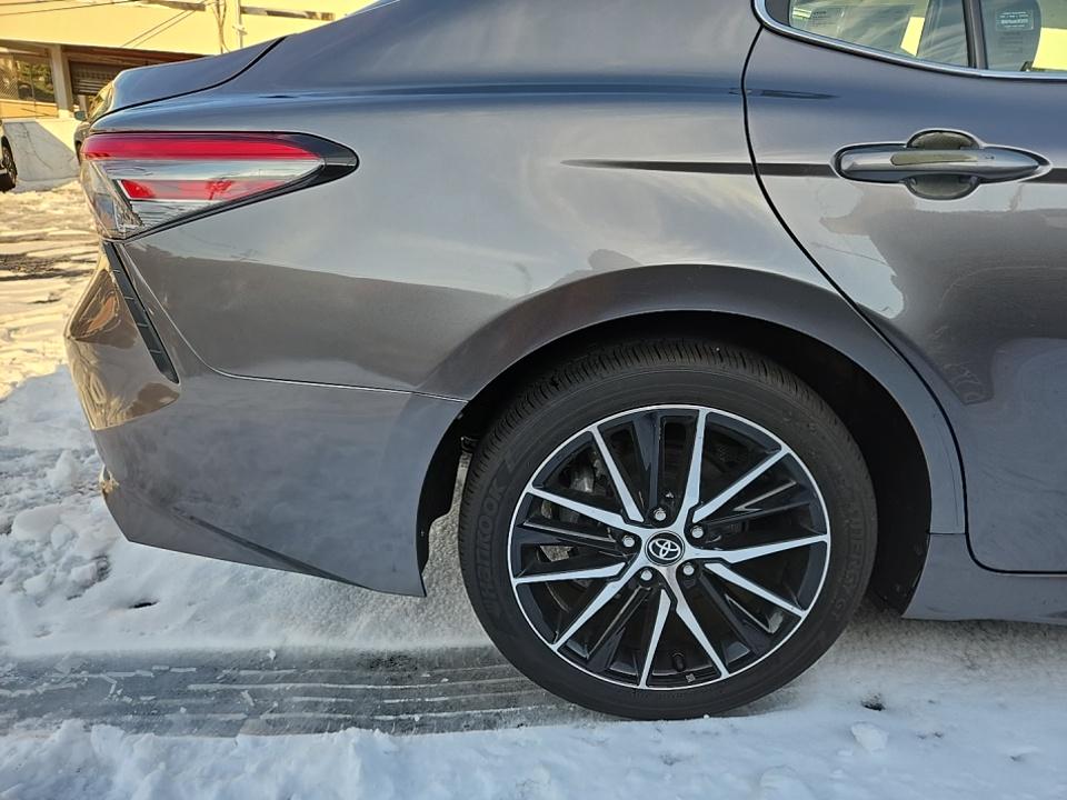 2024 Toyota Camry Hybrid SE FWD