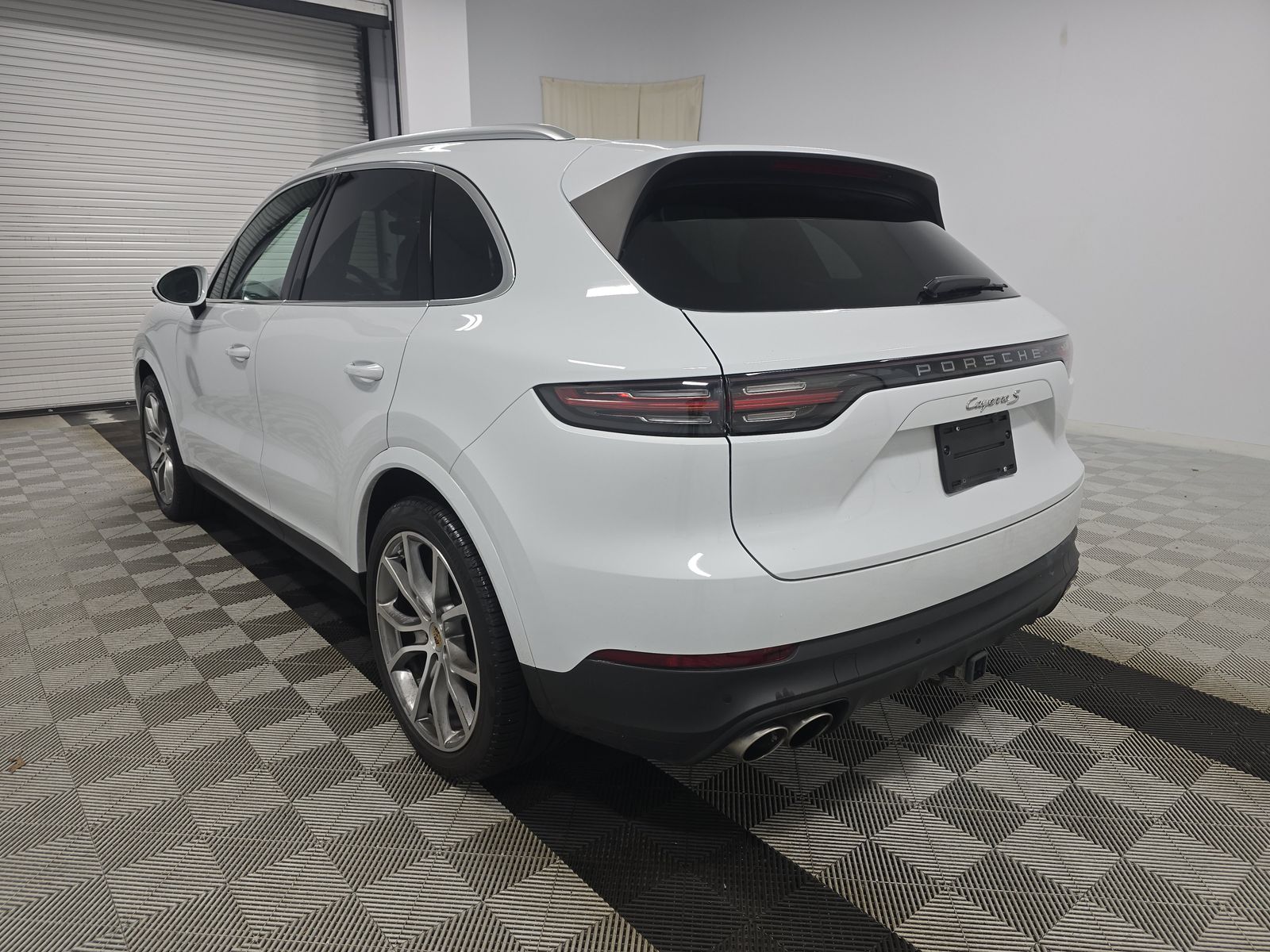 2023 Porsche Cayenne S AWD