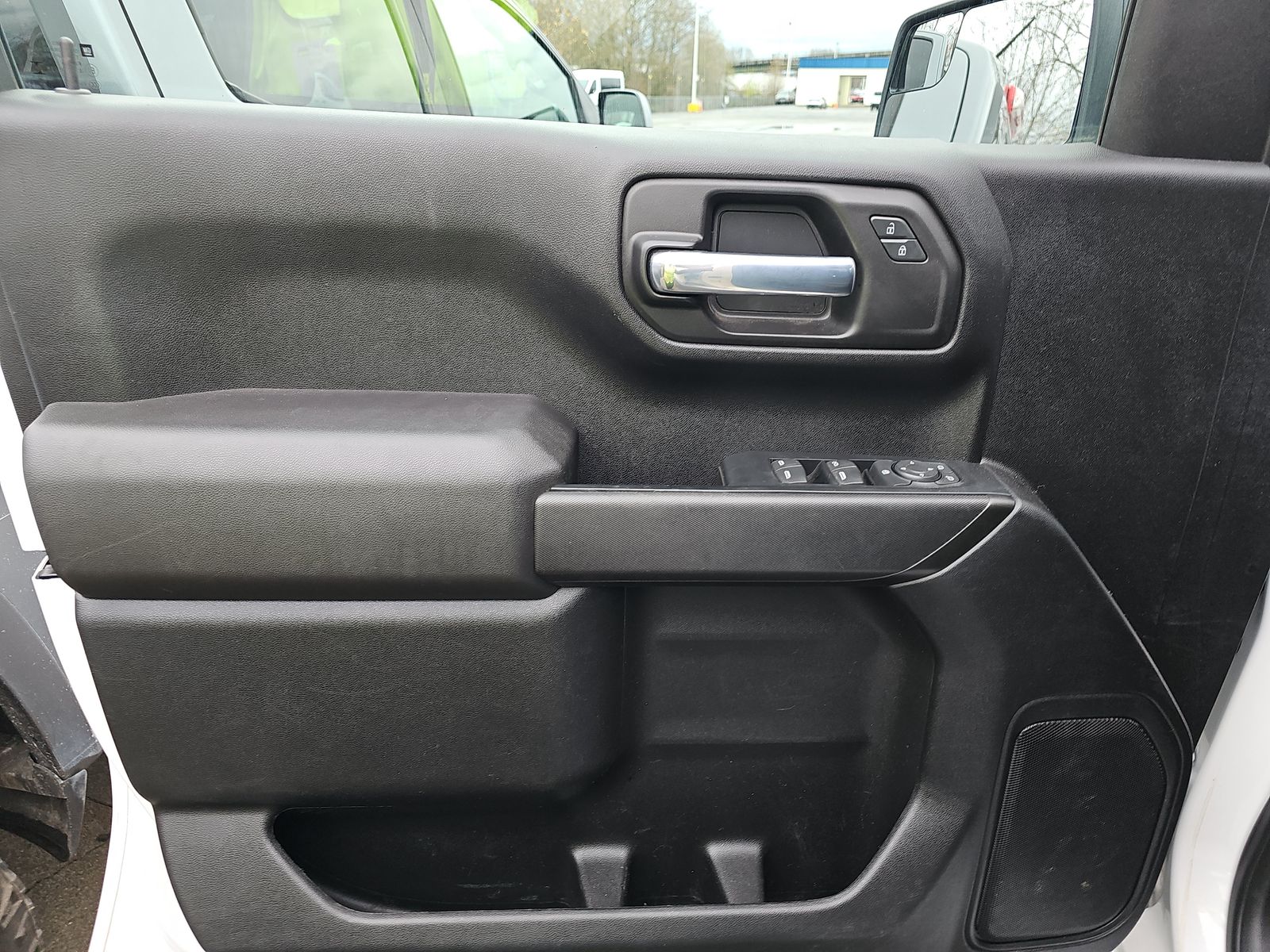 2023 Chevrolet Silverado 1500 Custom AWD