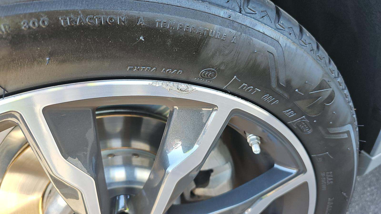 2025 BMW X4 xDrive30i AWD