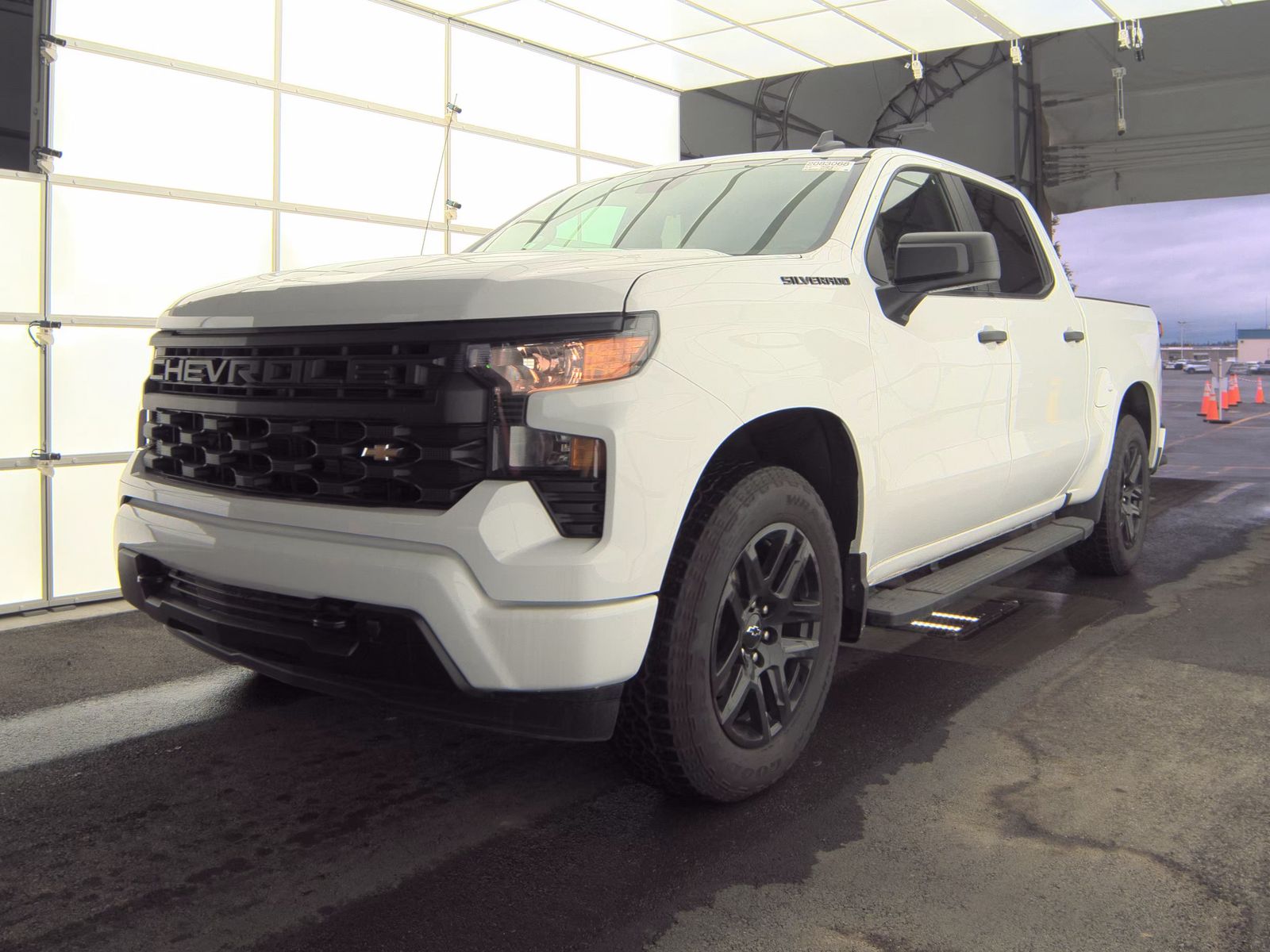 2023 Chevrolet Silverado 1500 Custom AWD