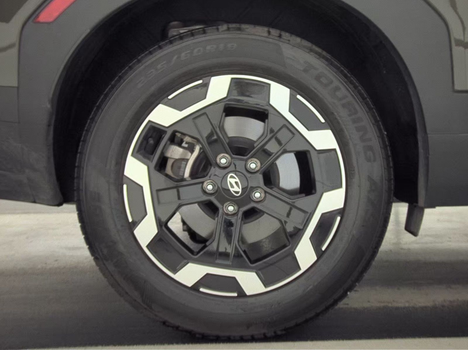 2025 Hyundai Santa Fe SEL FWD