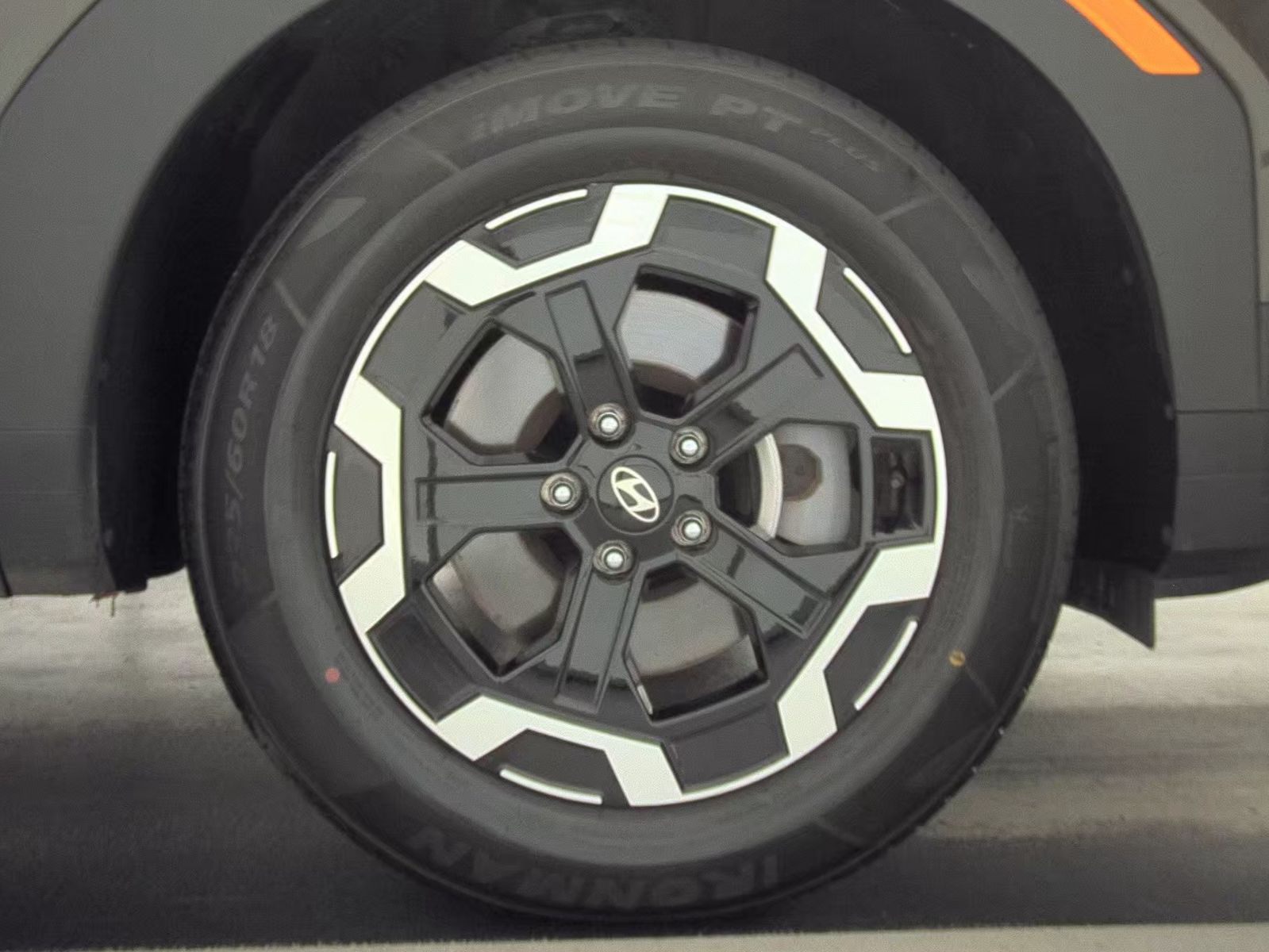 2025 Hyundai Santa Fe SEL FWD