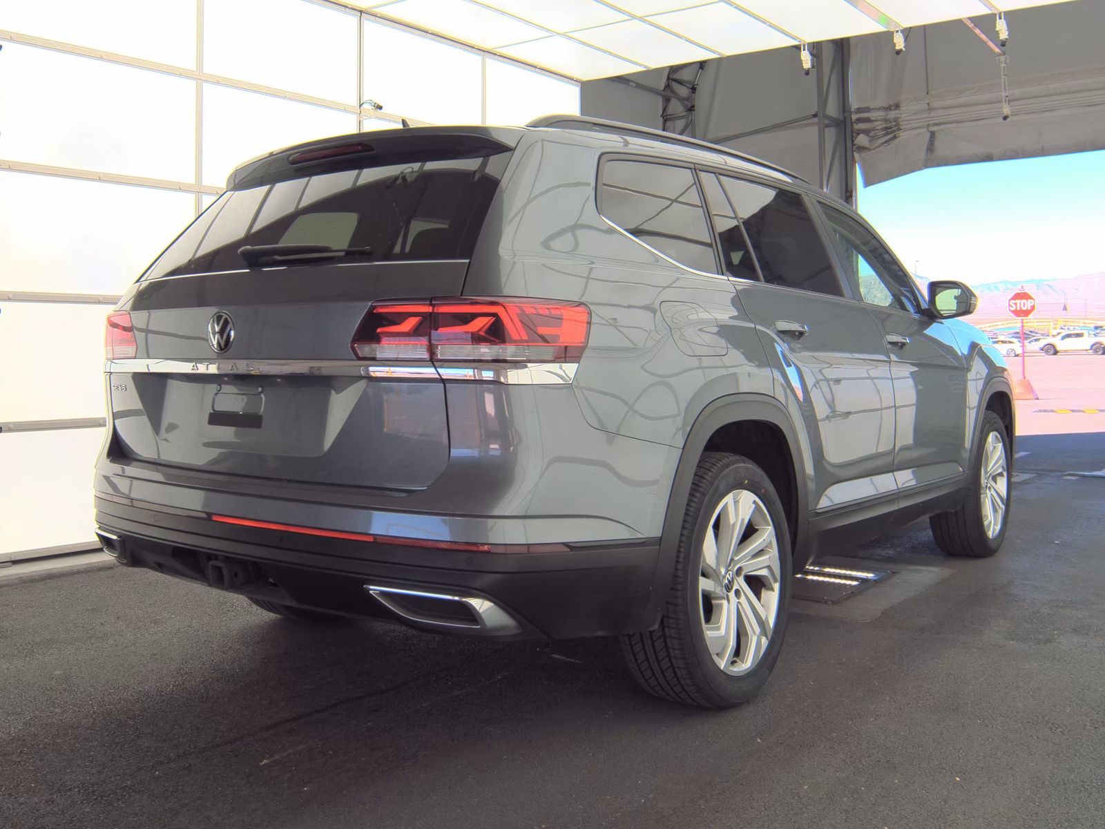 2022 Volkswagen Atlas 3.6L SE FWD