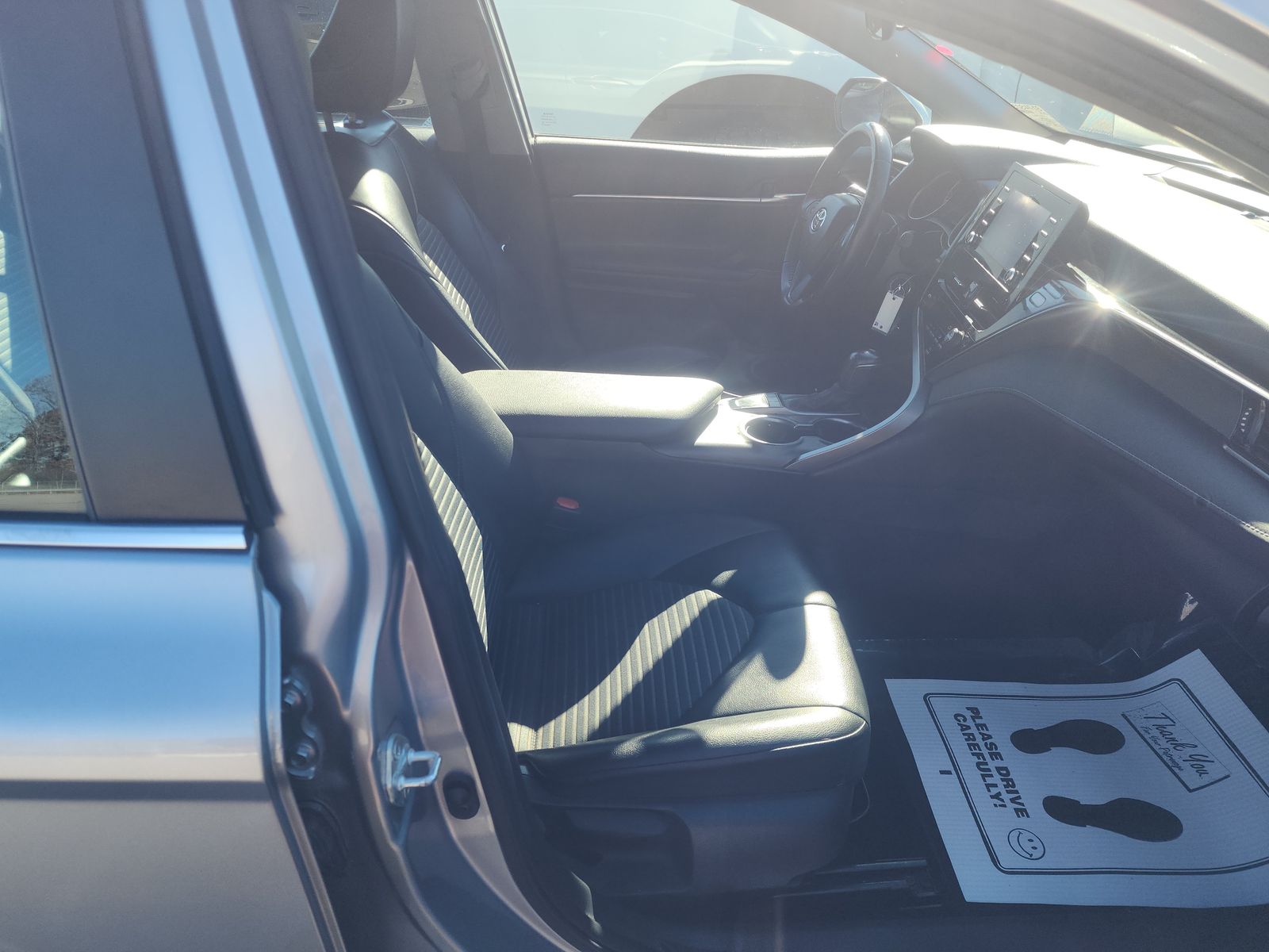 2022 Toyota Camry SE FWD