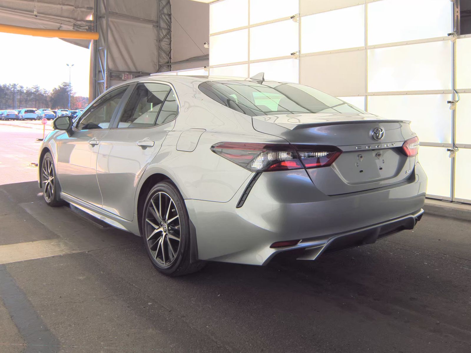 2022 Toyota Camry SE FWD