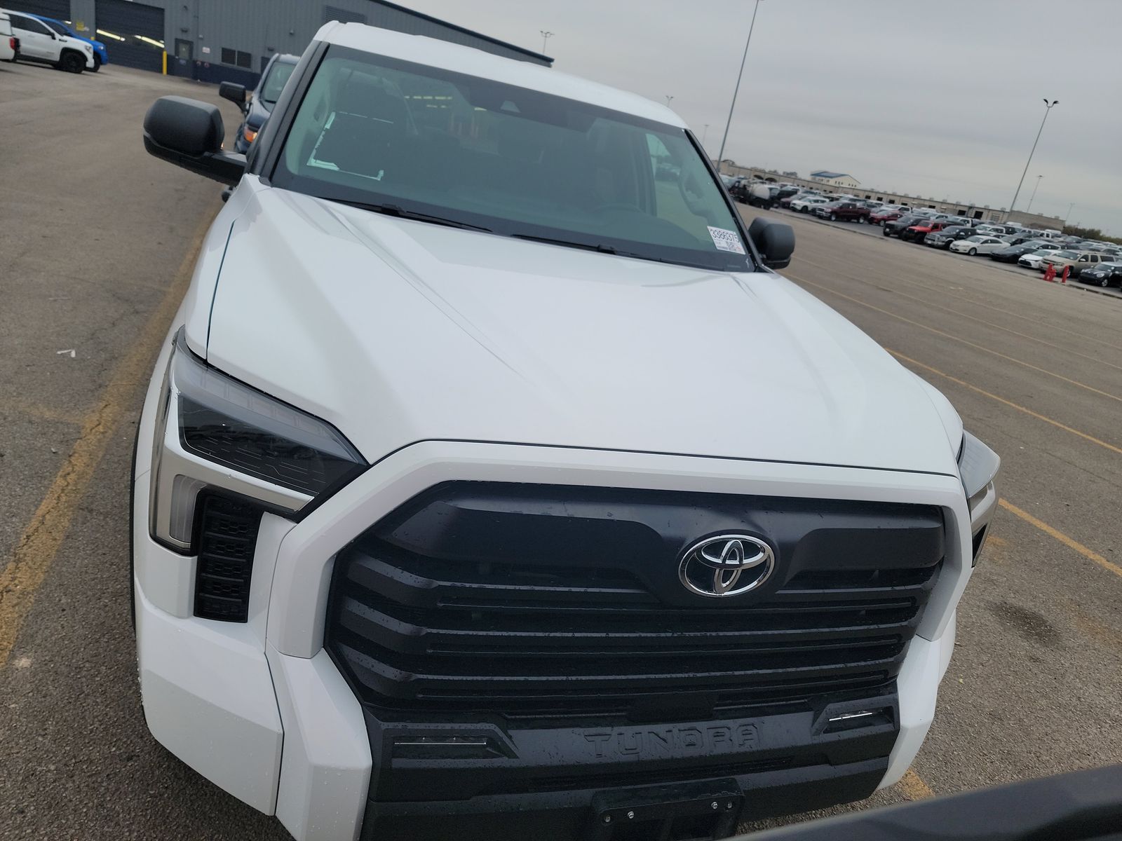 2024 Toyota Tundra SR5 AWD