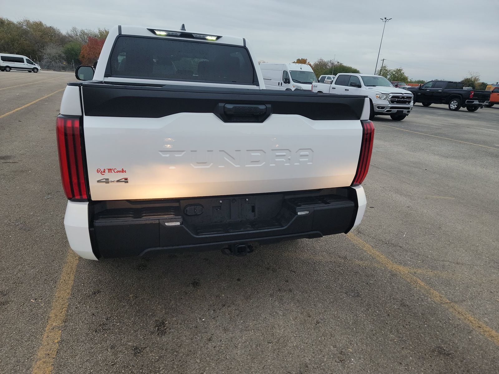 2024 Toyota Tundra SR5 AWD