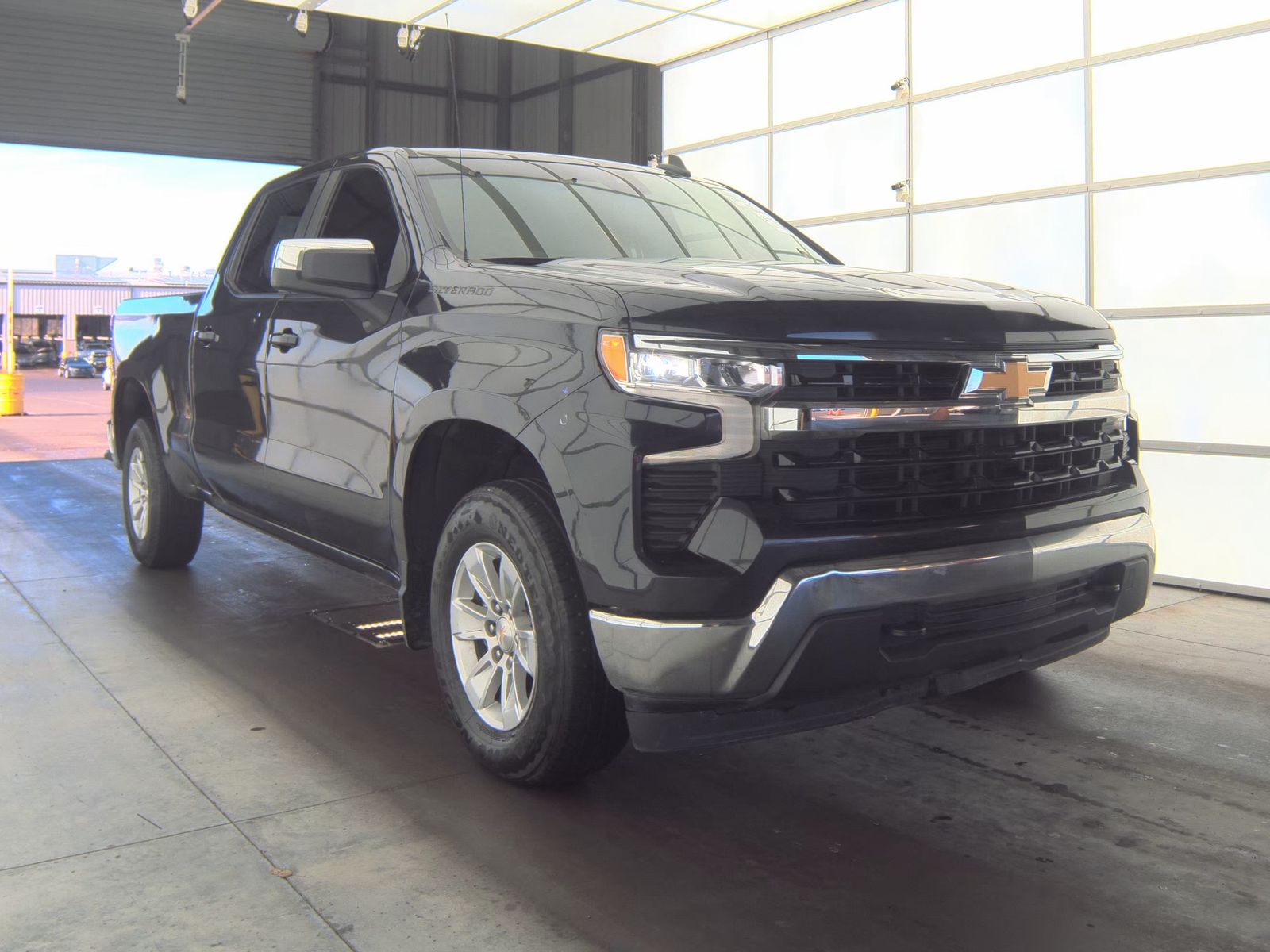 2023 Chevrolet Silverado 1500 LT AWD