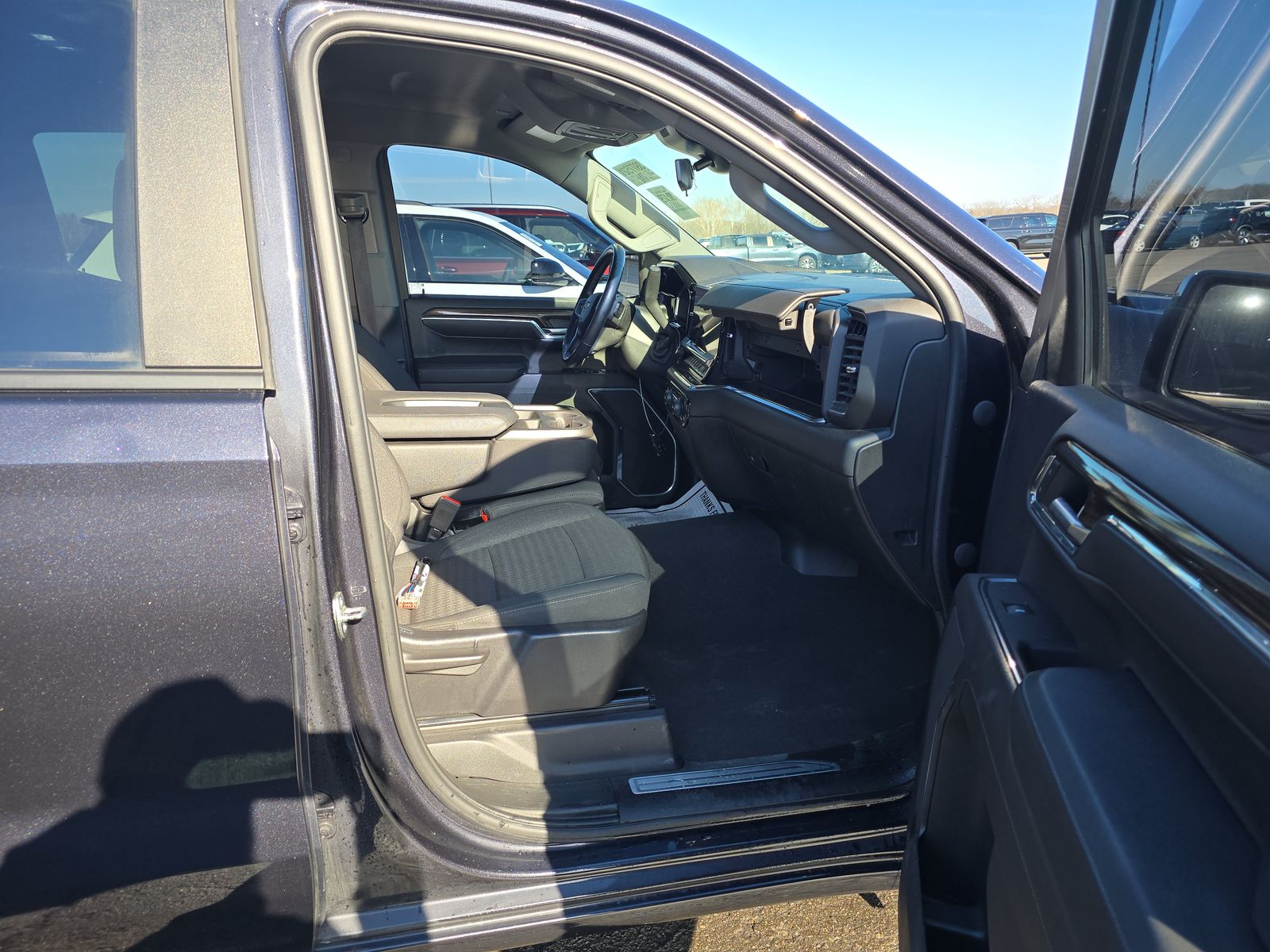 2023 Chevrolet Silverado 1500 LT AWD