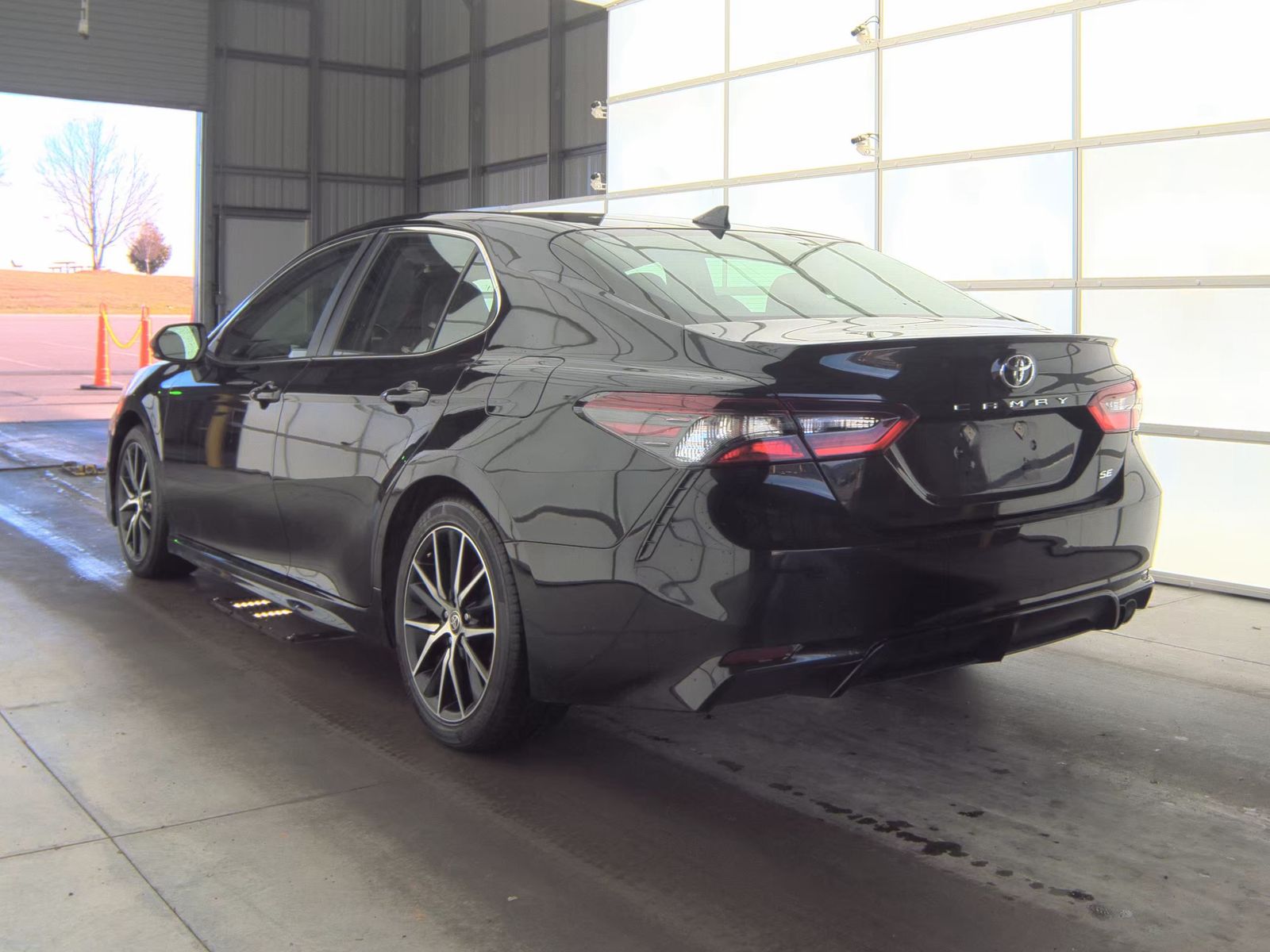 2024 Toyota Camry SE FWD