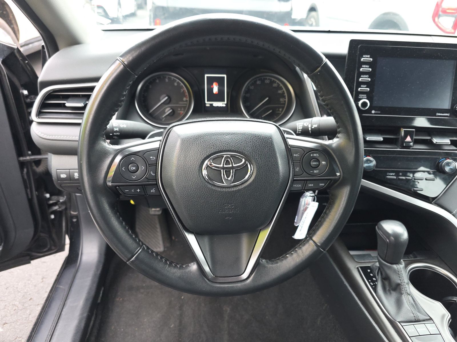 2024 Toyota Camry SE FWD