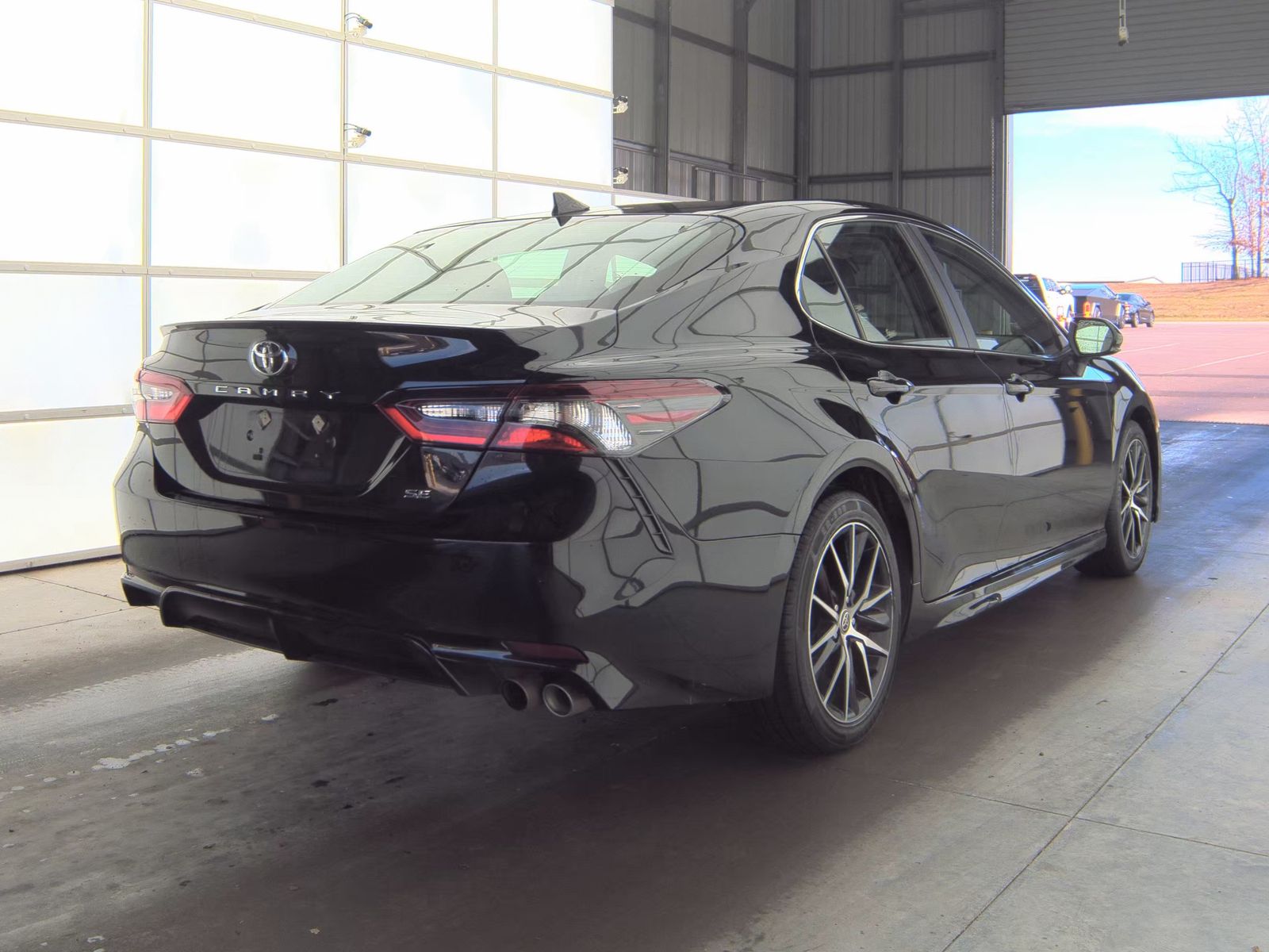 2024 Toyota Camry SE FWD